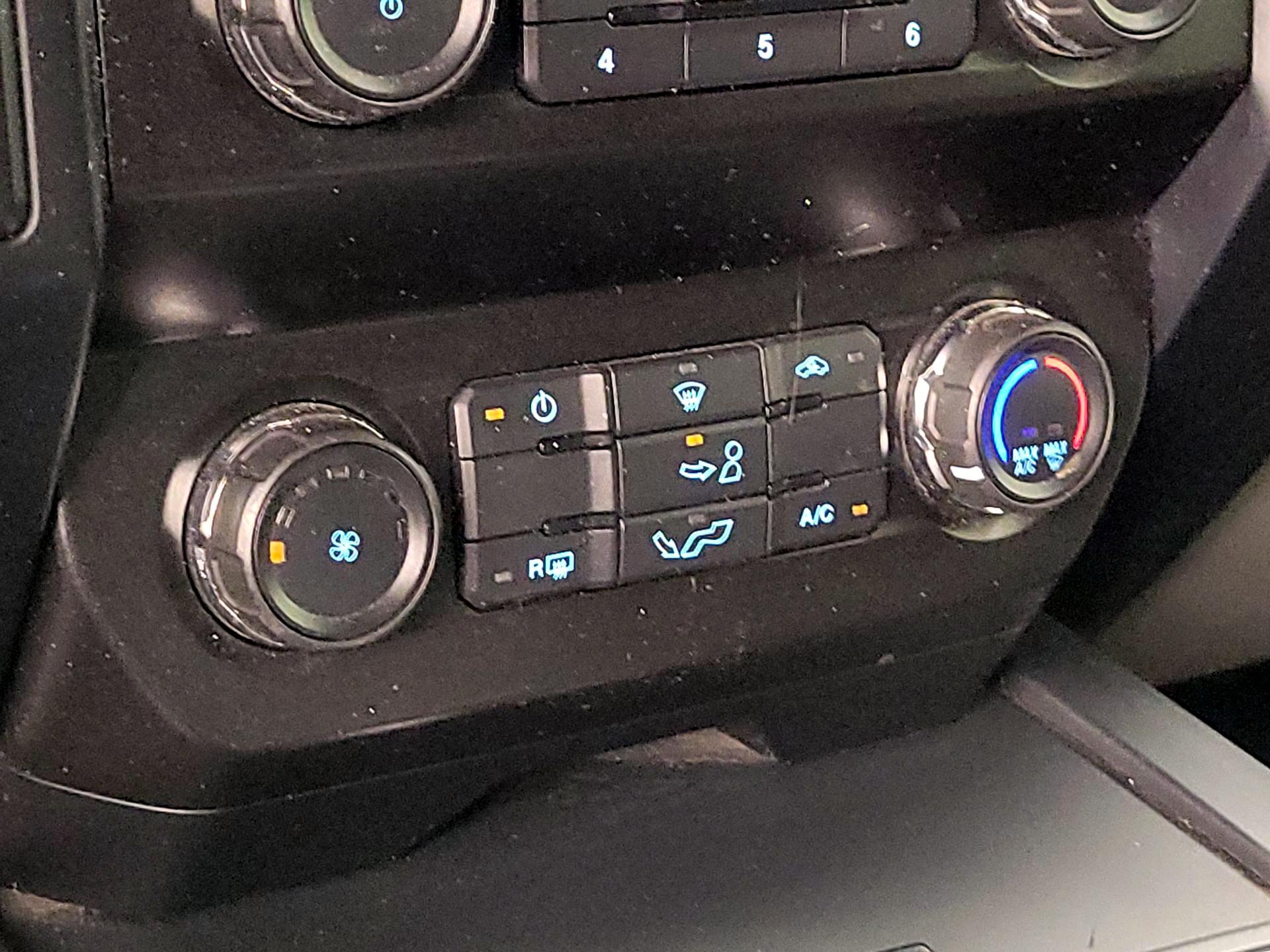 Thumbnail: 2019 Ford F-150 - 15