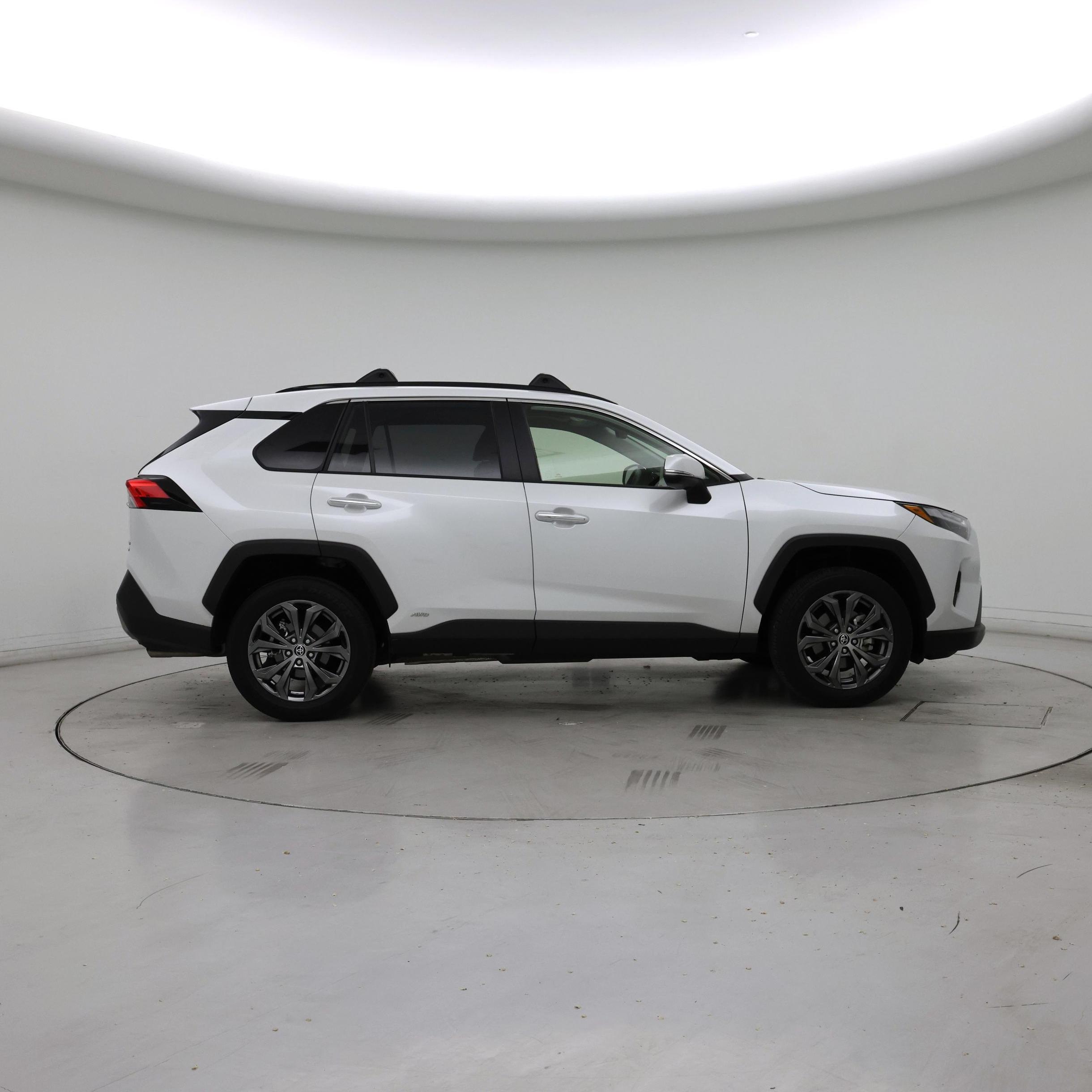 Thumbnail: 2023 Toyota RAV4 - 7