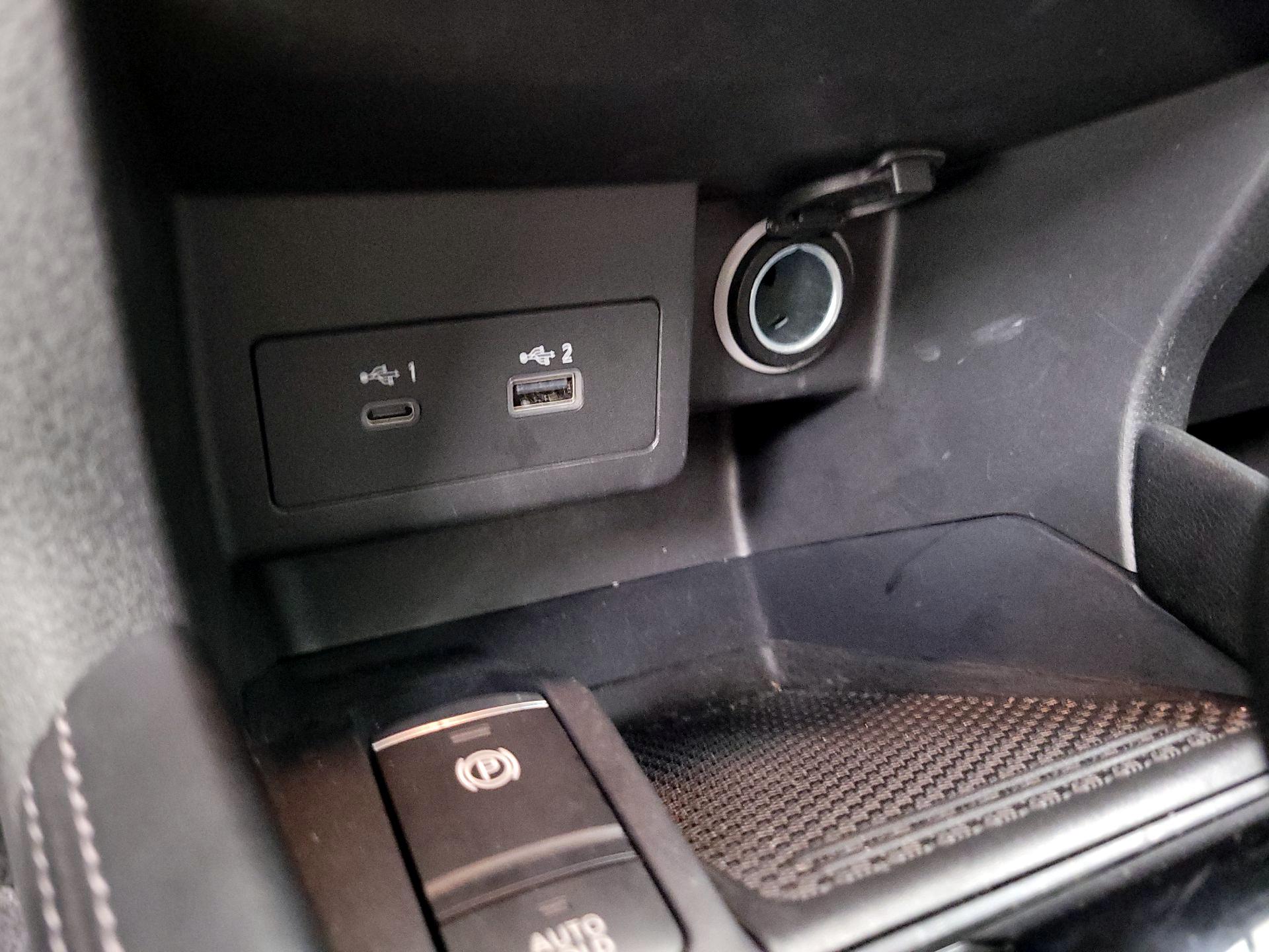 Thumbnail: 2023 Nissan Kicks - 18