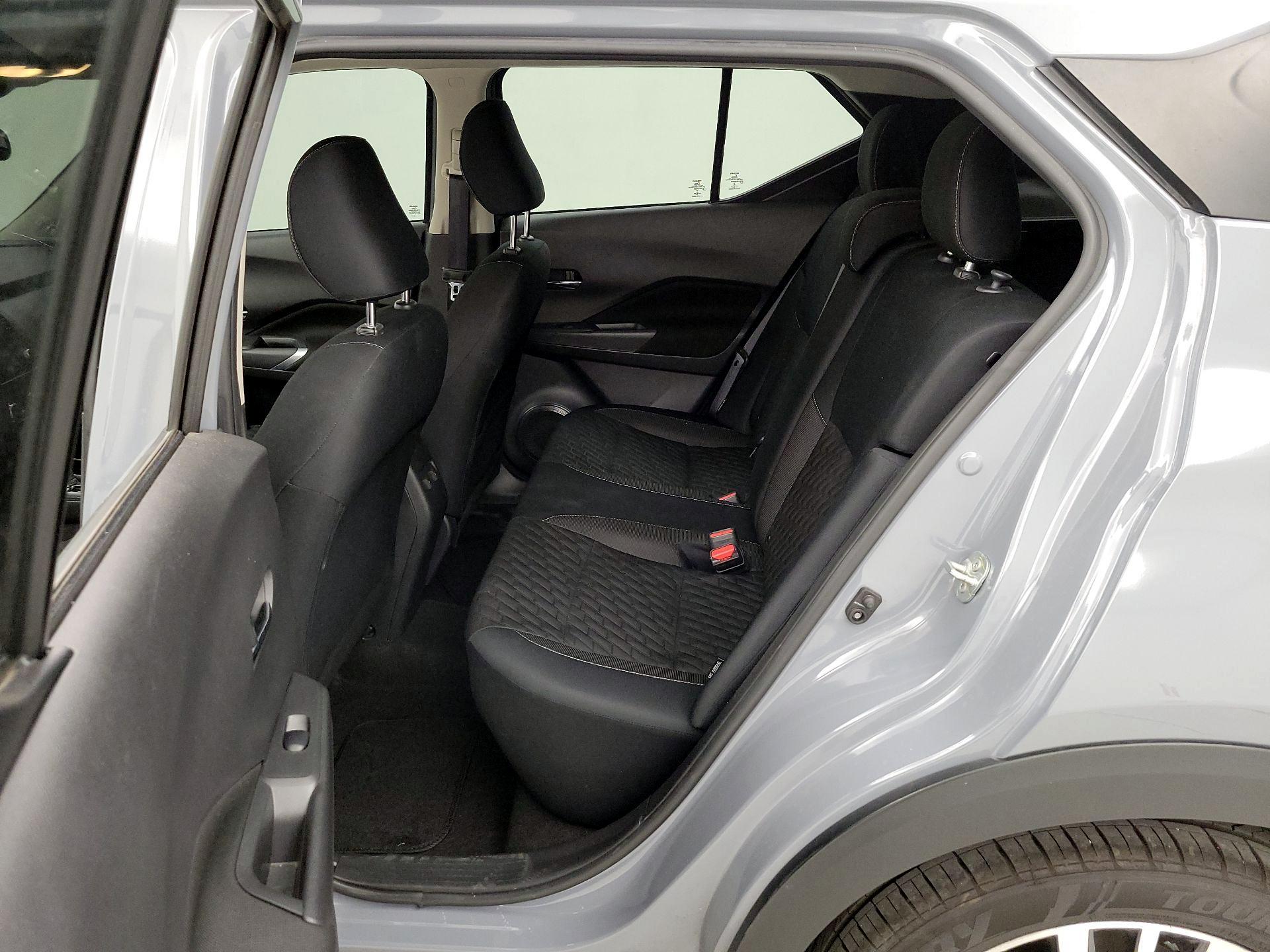 Thumbnail: 2023 Nissan Kicks - 19