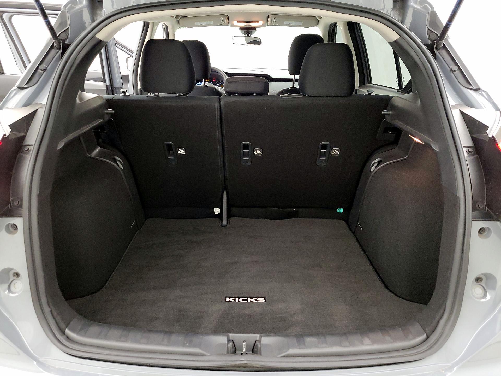 Thumbnail: 2023 Nissan Kicks - 20