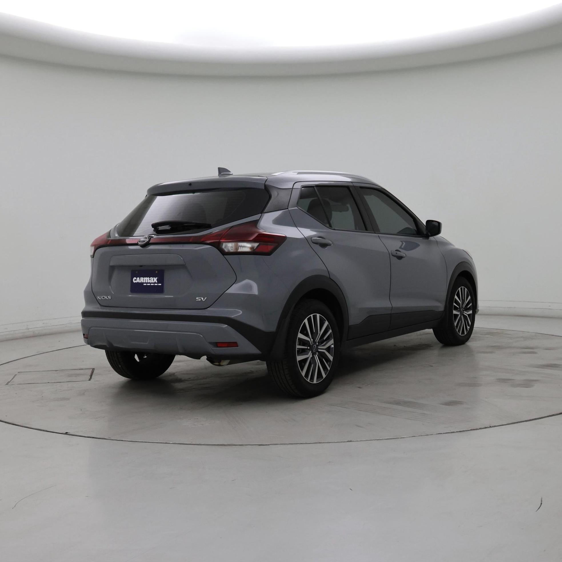 Thumbnail: 2023 Nissan Kicks - 8