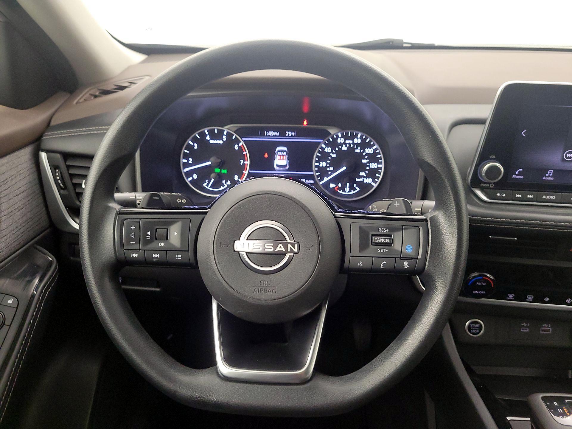 Thumbnail: 2023 Nissan Rogue - 10