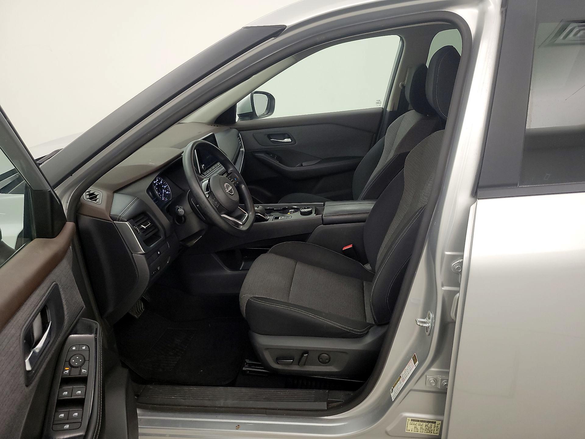 Thumbnail: 2023 Nissan Rogue - 11