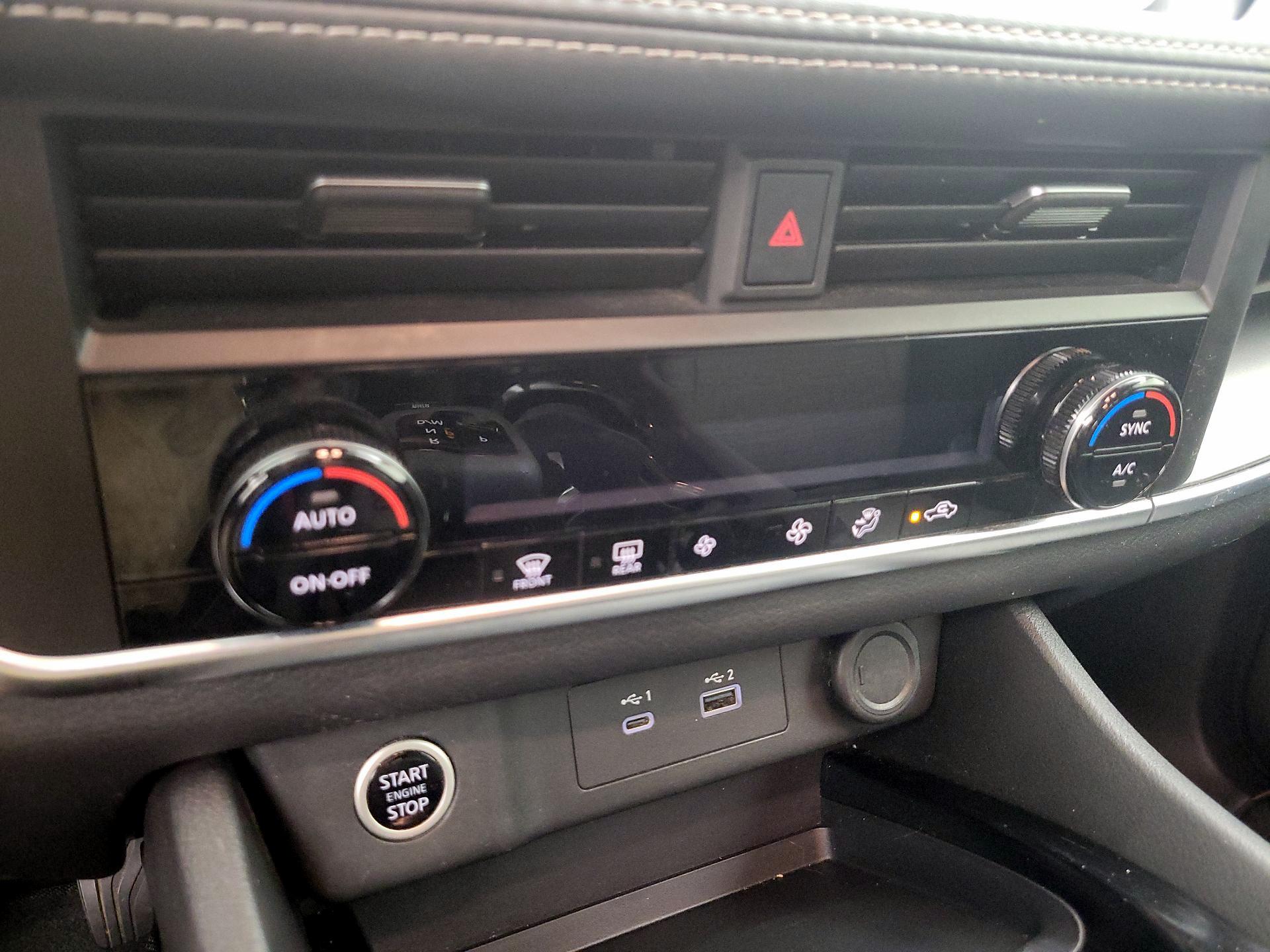 Thumbnail: 2023 Nissan Rogue - 16