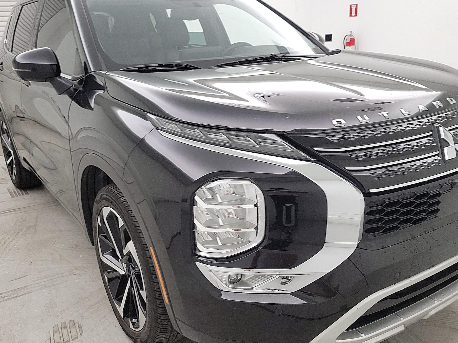 2022 Mitsubishi Outlander SEL Special Edition - Photo 1