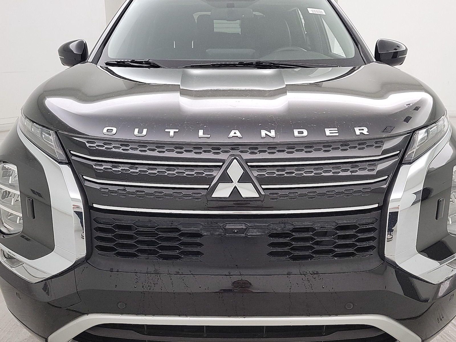 2022 Mitsubishi Outlander SEL Special Edition - Photo 2