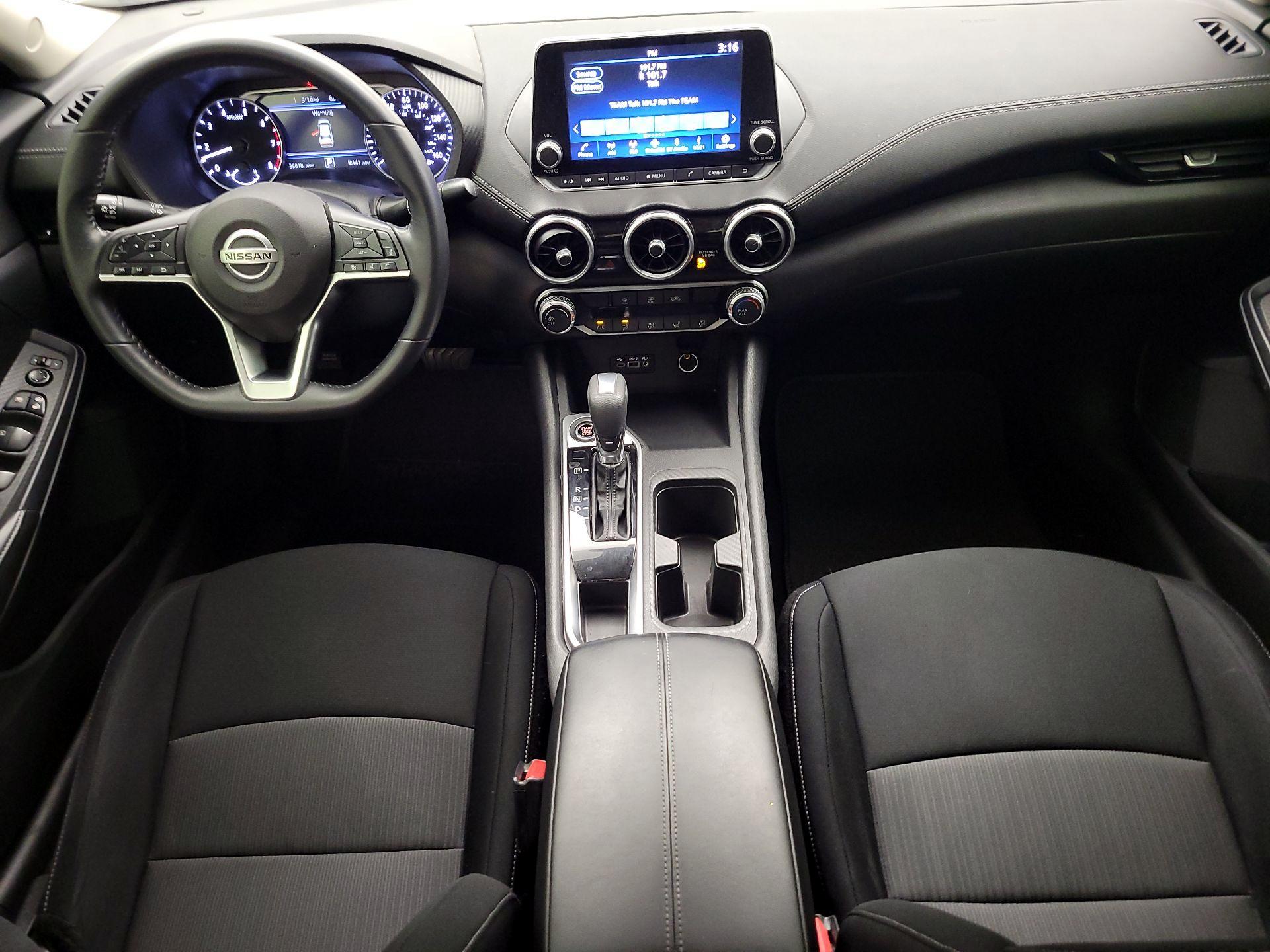 Thumbnail: 2023 Nissan Sentra - 9