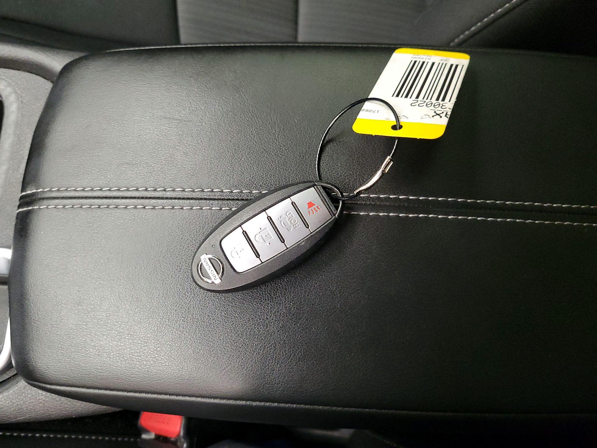 Thumbnail: 2023 Nissan Sentra - 18