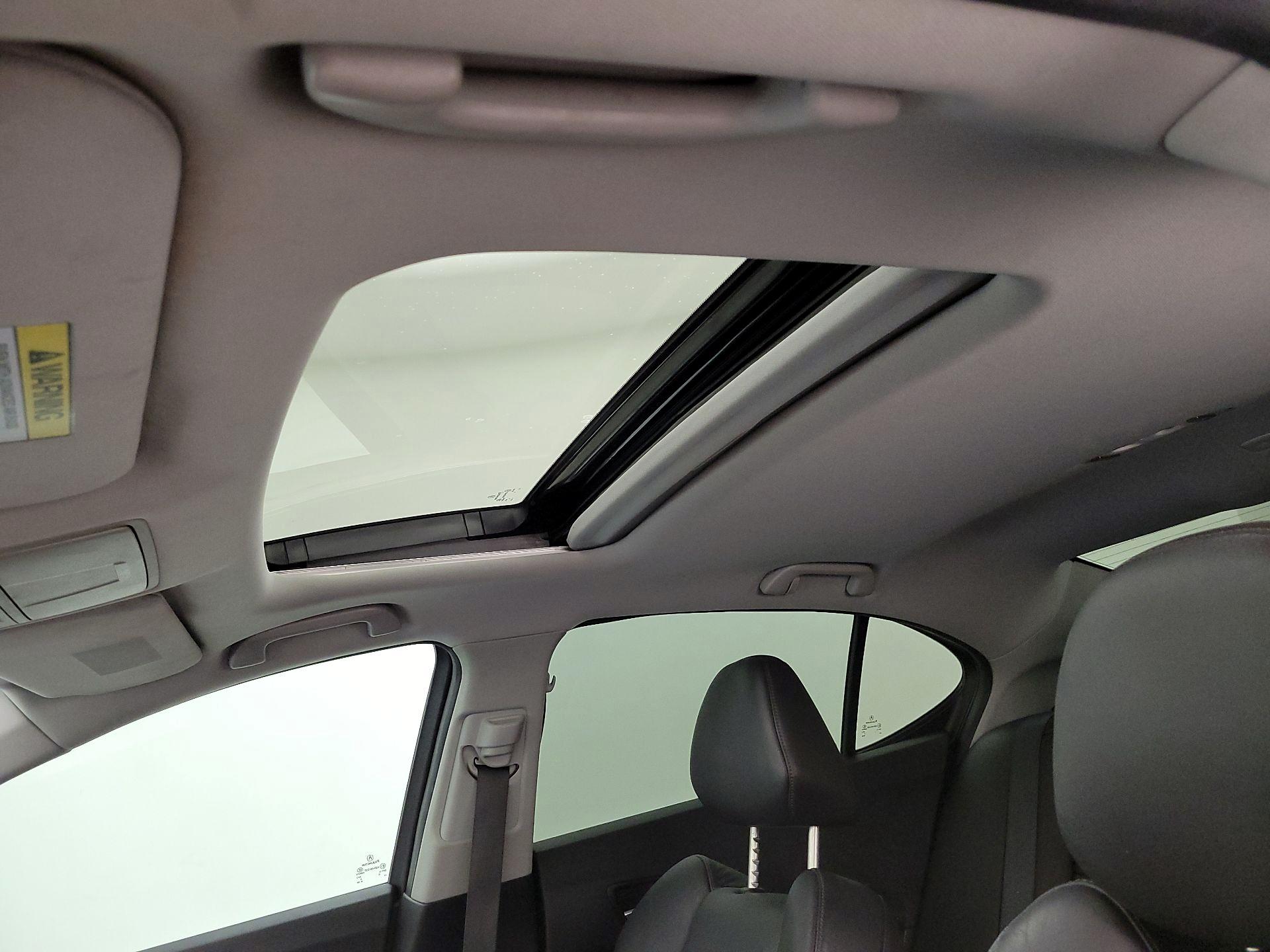 Thumbnail: 2016 Acura TLX - 19