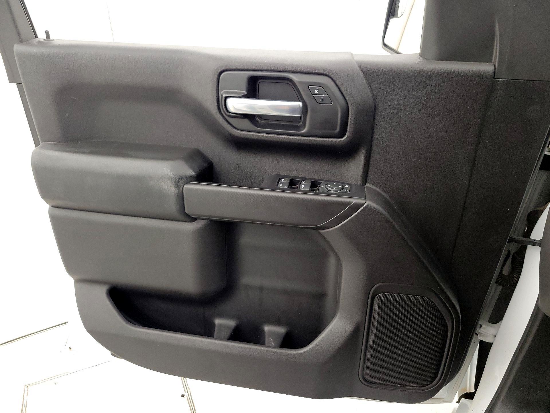 Thumbnail: 2020 Chevrolet Silverado 1500 - 12