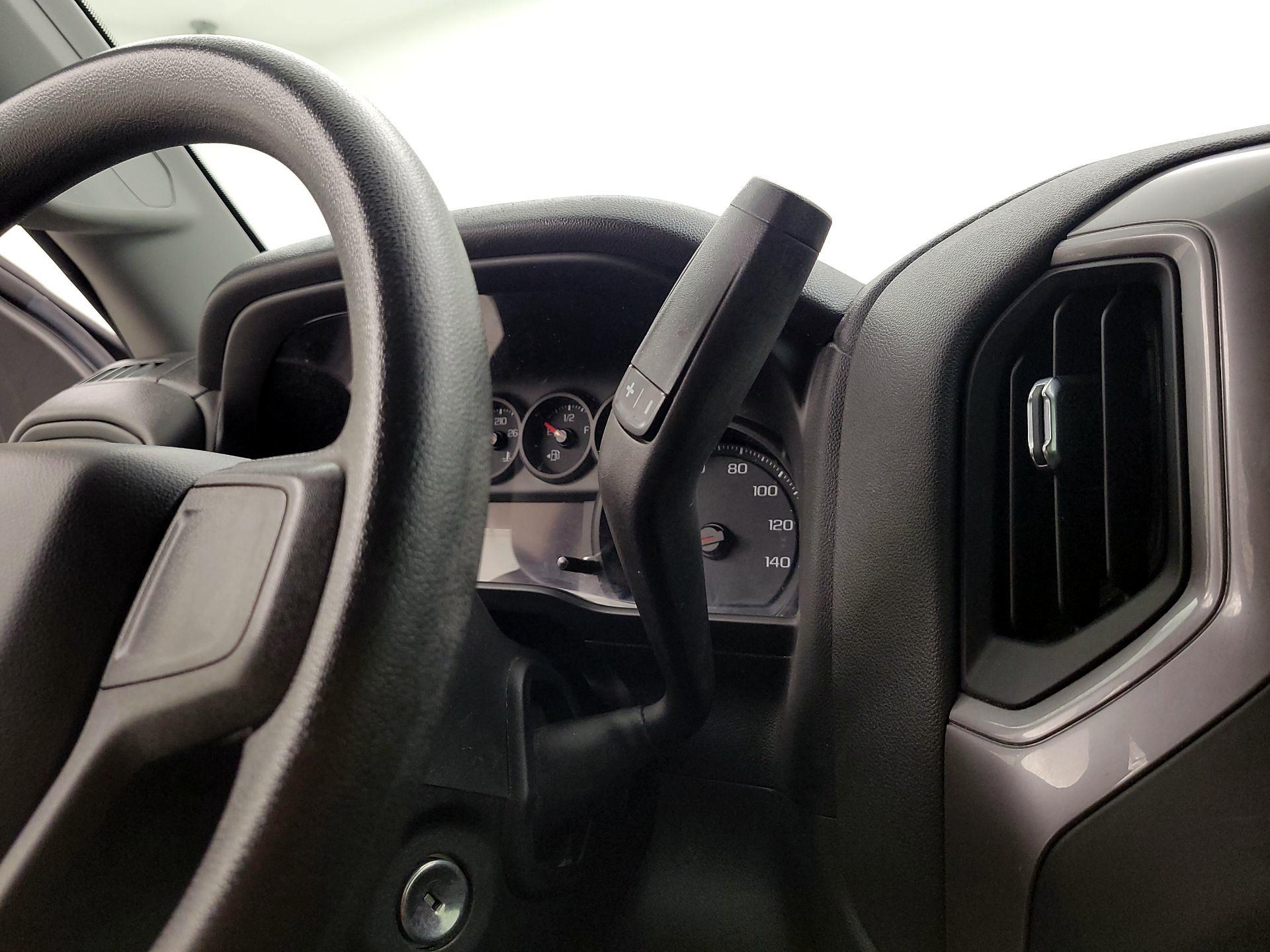 Thumbnail: 2020 Chevrolet Silverado 1500 - 17