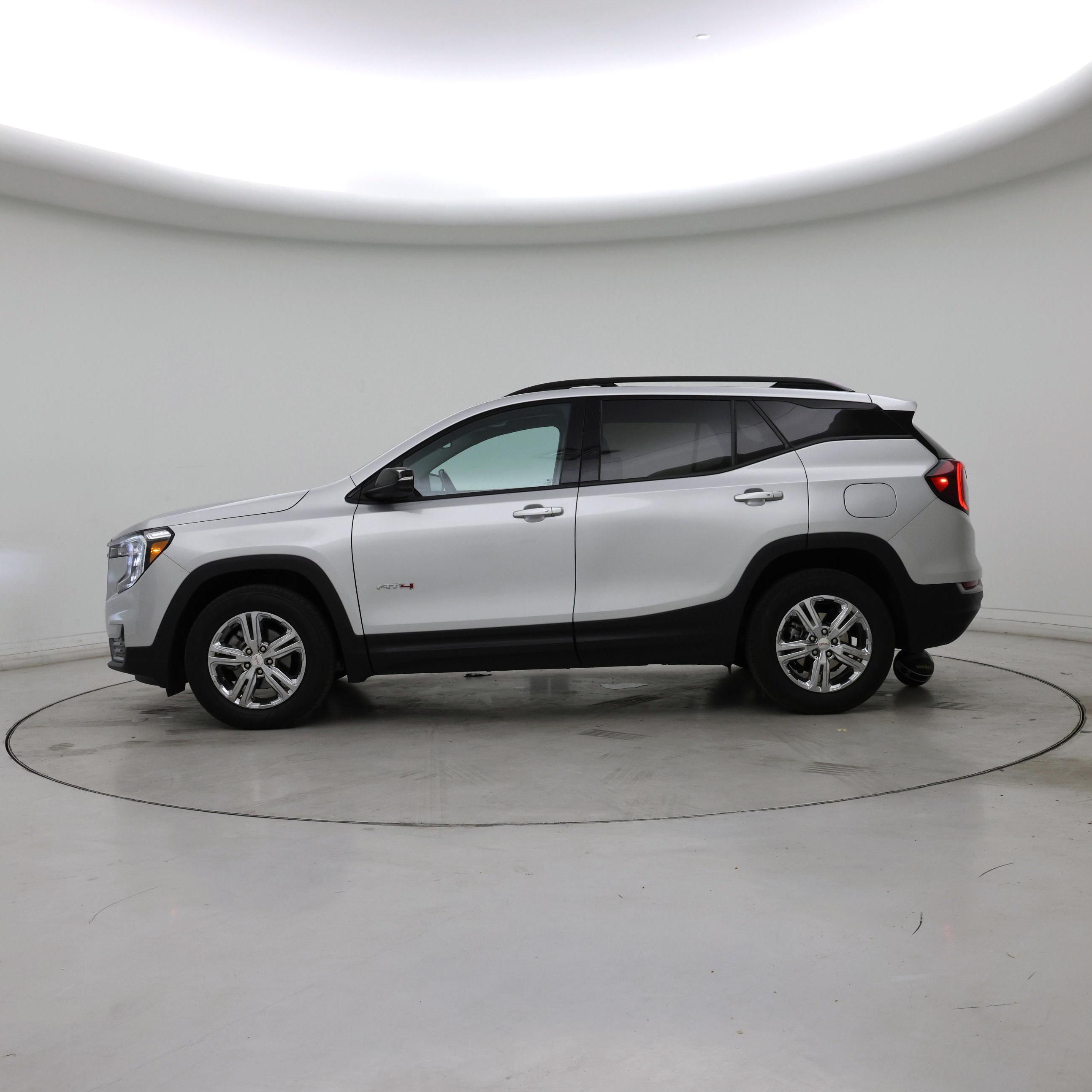 Thumbnail: 2022 GMC Terrain - 3