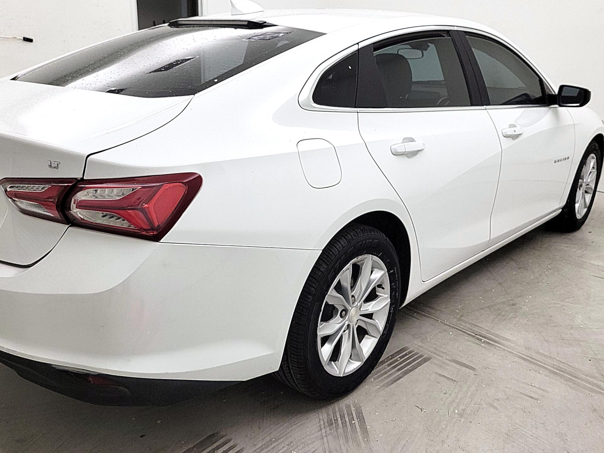 Thumbnail: 2019 Chevrolet Malibu - 5