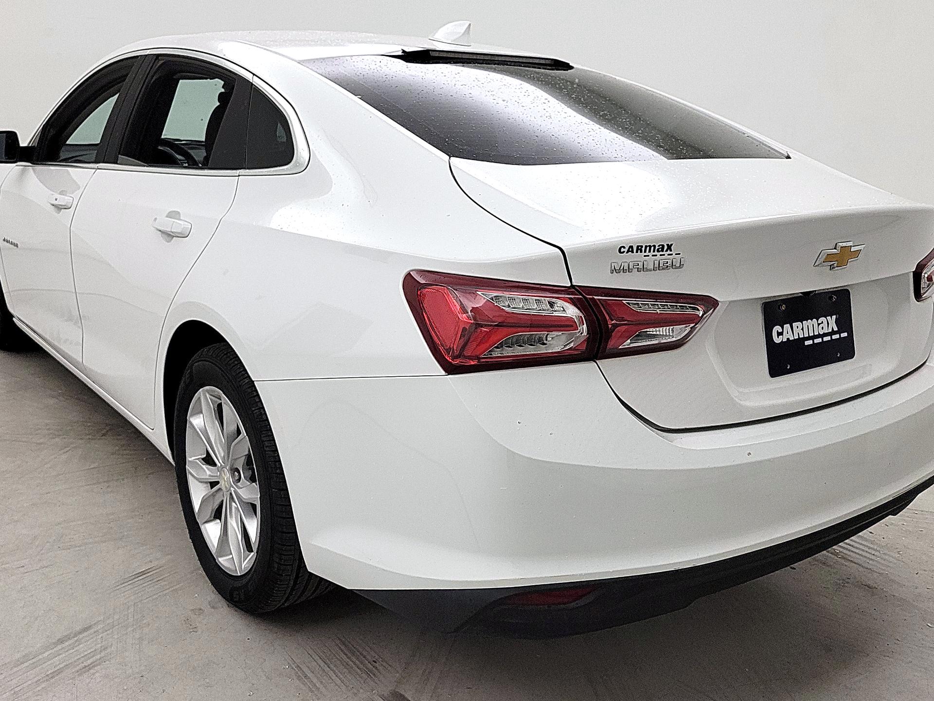 Thumbnail: 2019 Chevrolet Malibu - 7