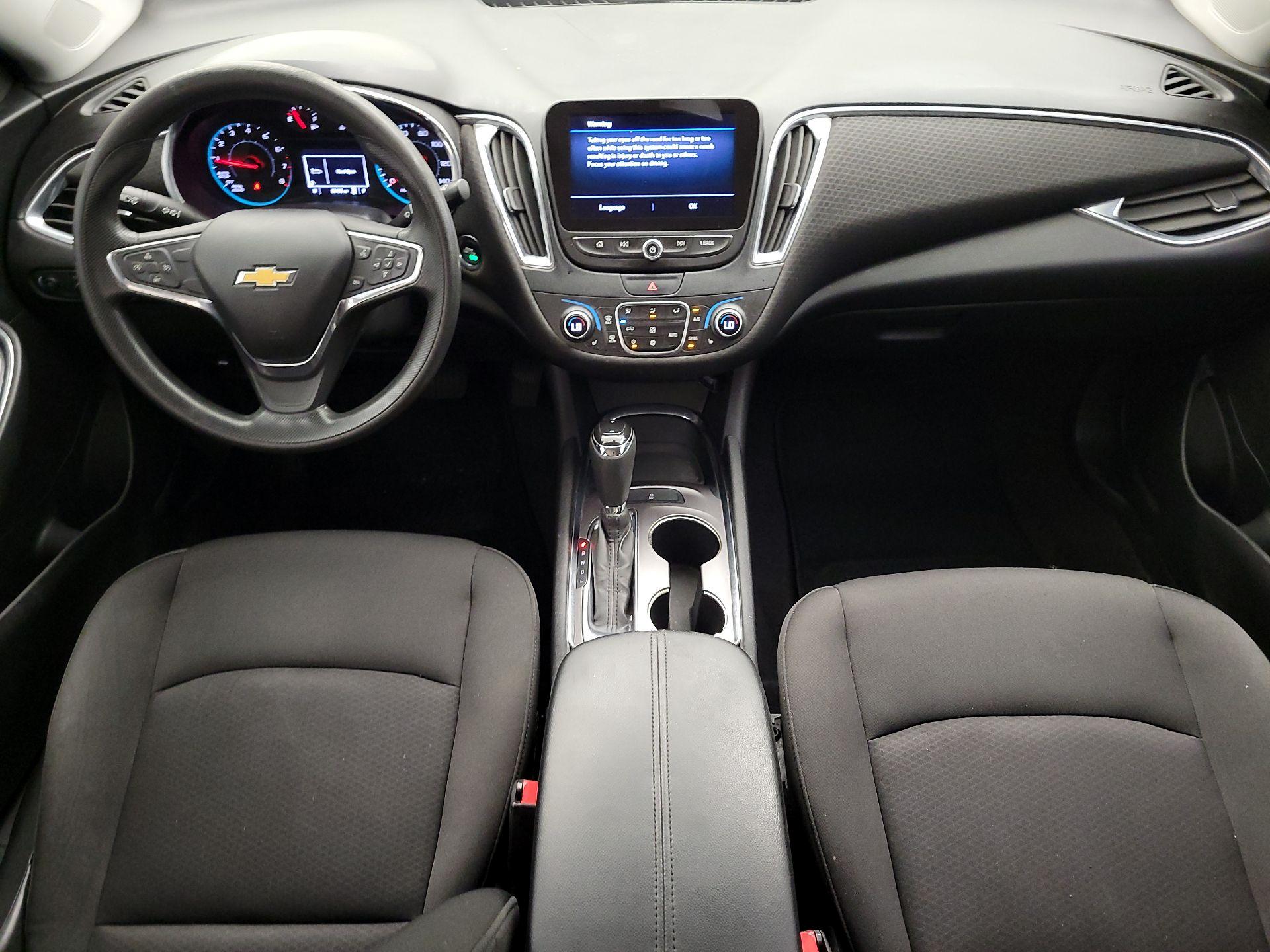 Thumbnail: 2019 Chevrolet Malibu - 8