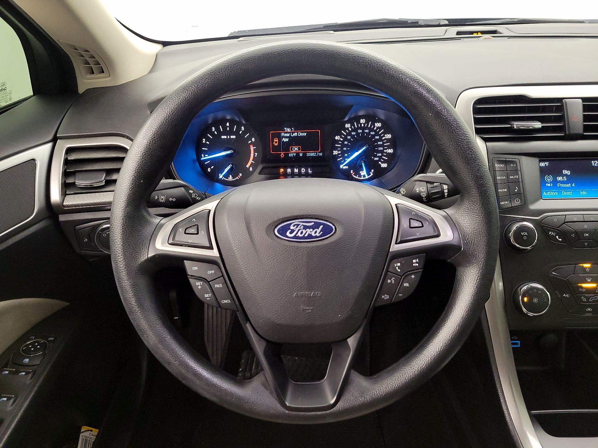 Thumbnail: 2019 Ford Fusion - 10