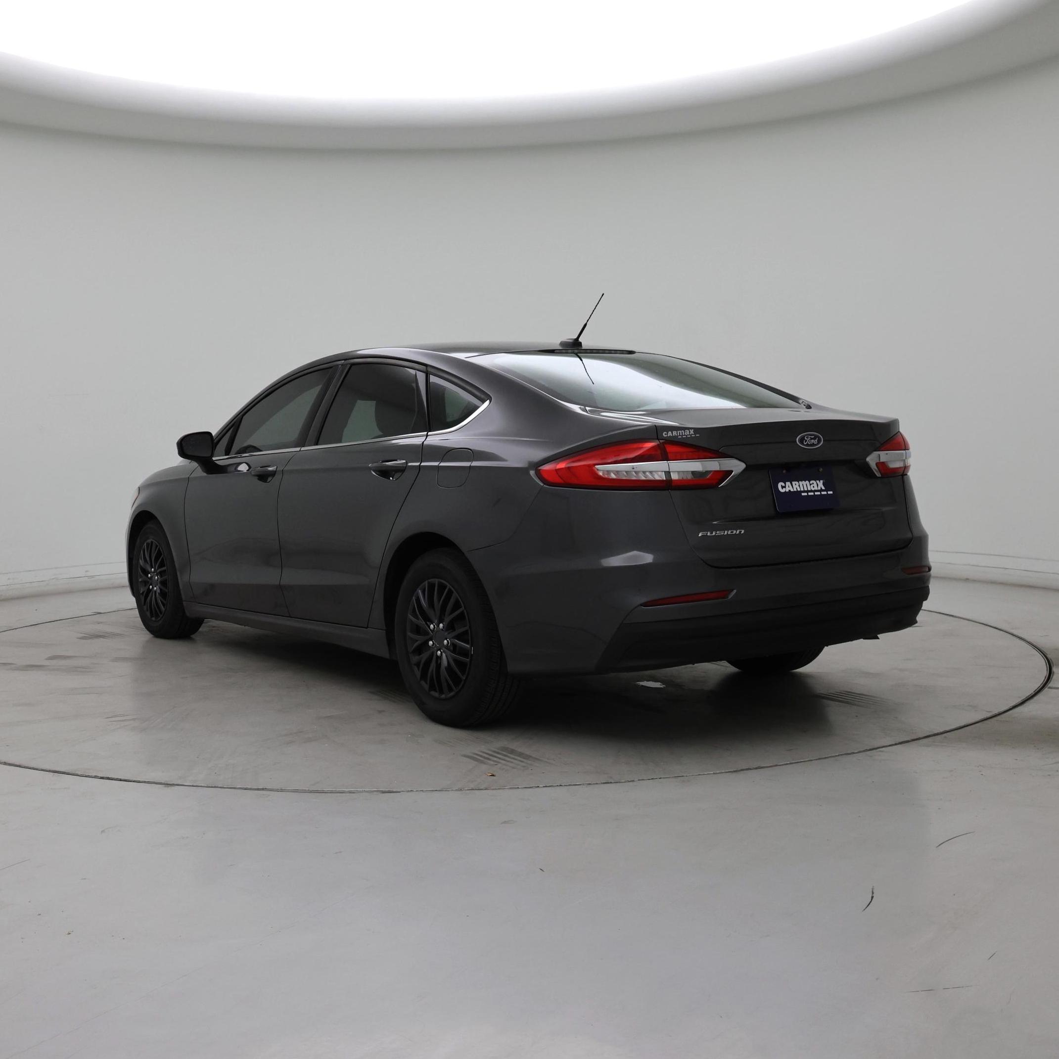 Thumbnail: 2019 Ford Fusion - 2