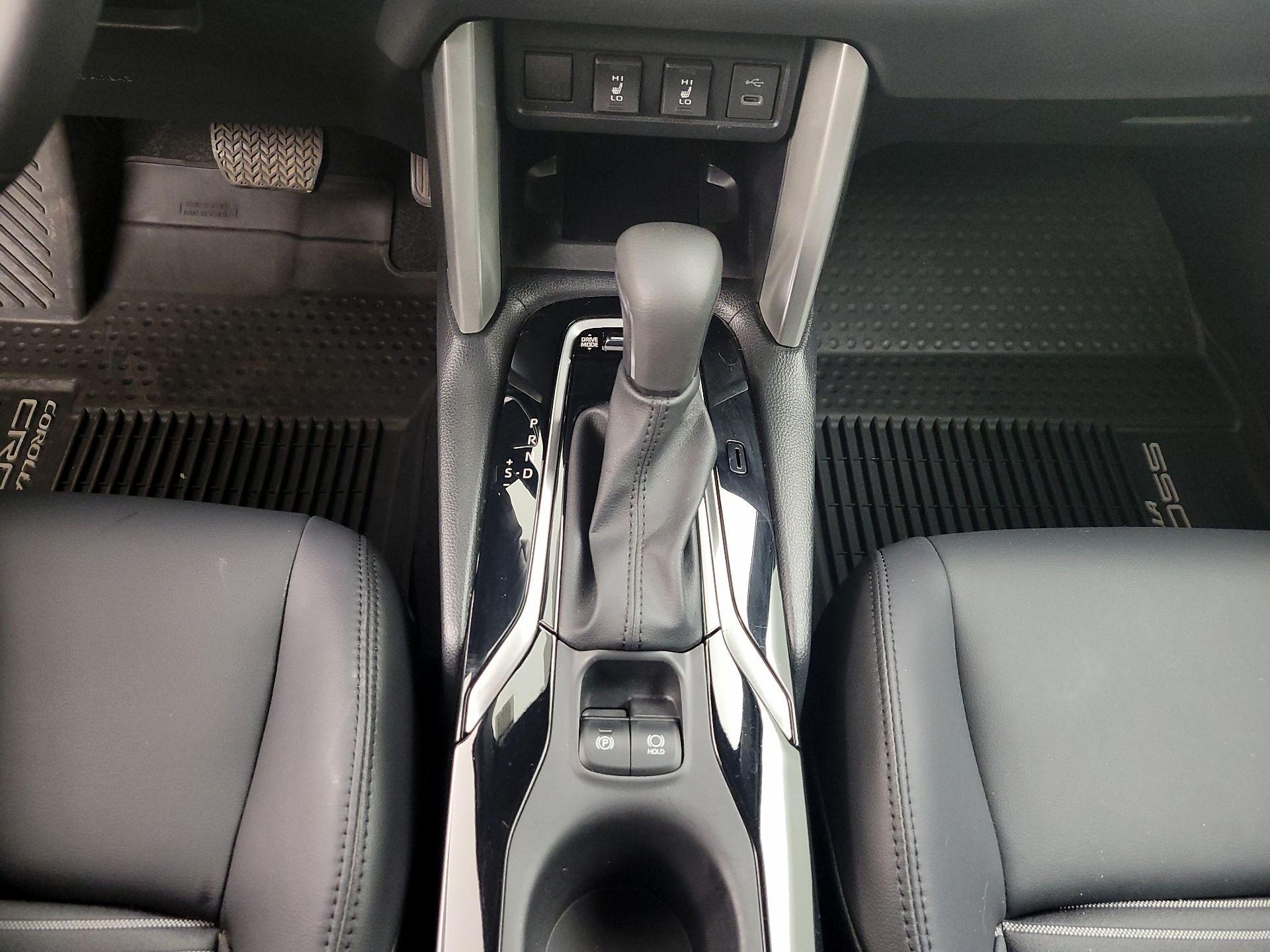 Thumbnail: 2024 Toyota Corolla Cross - 17