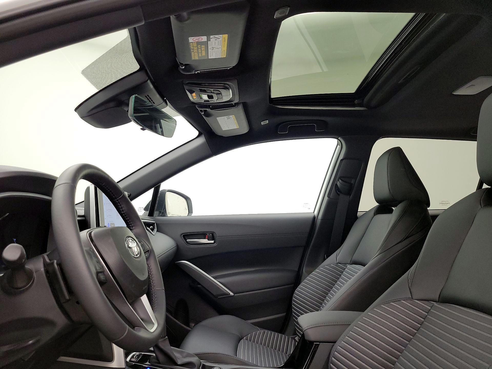 Thumbnail: 2024 Toyota Corolla Cross - 19