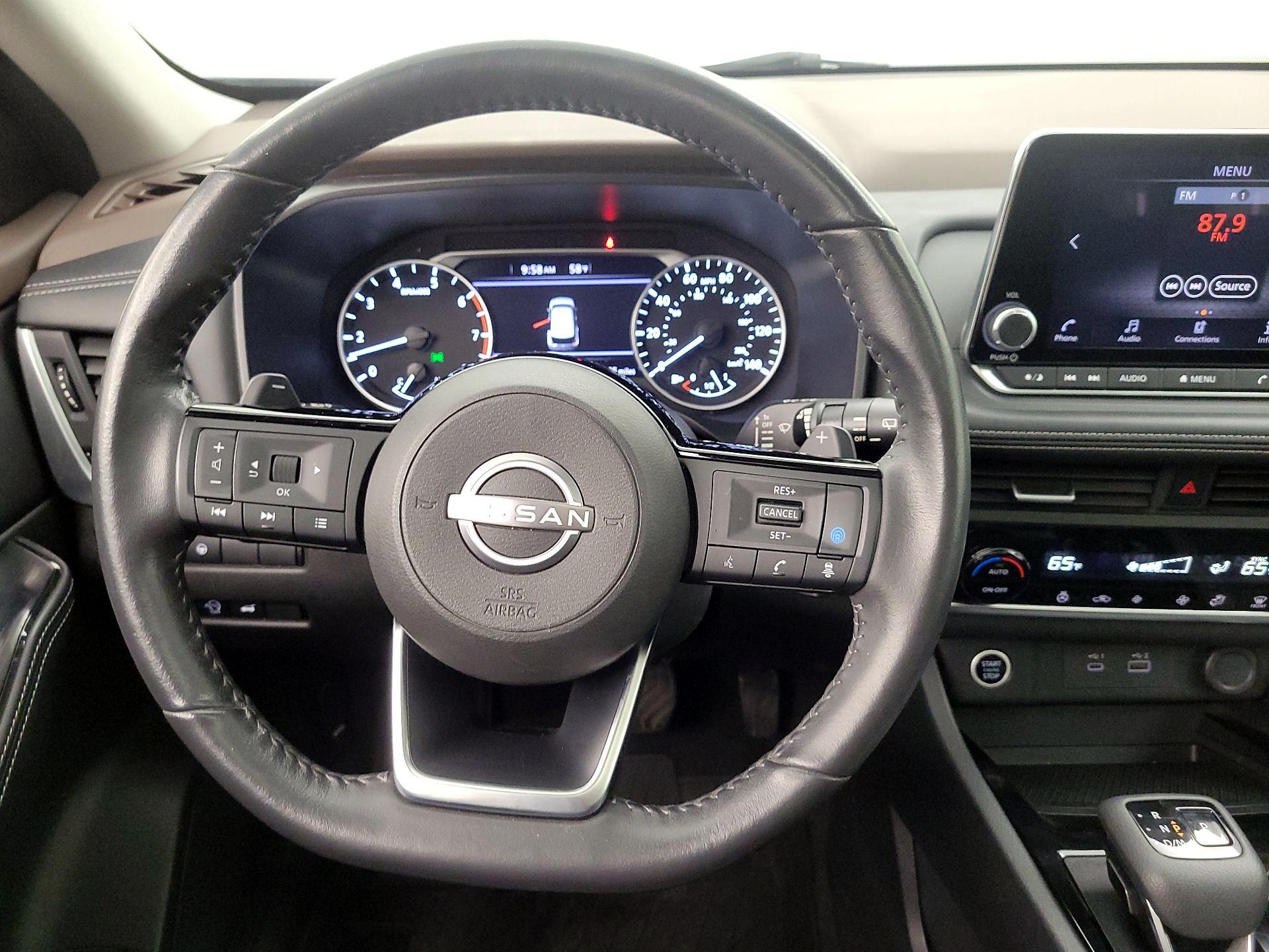 Thumbnail: 2023 Nissan Rogue - 10