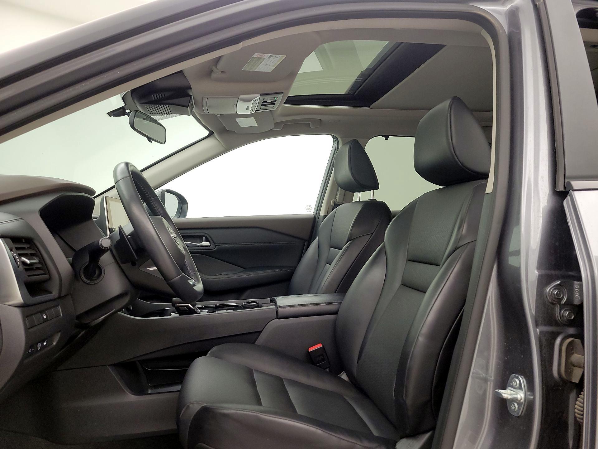 Thumbnail: 2023 Nissan Rogue - 19