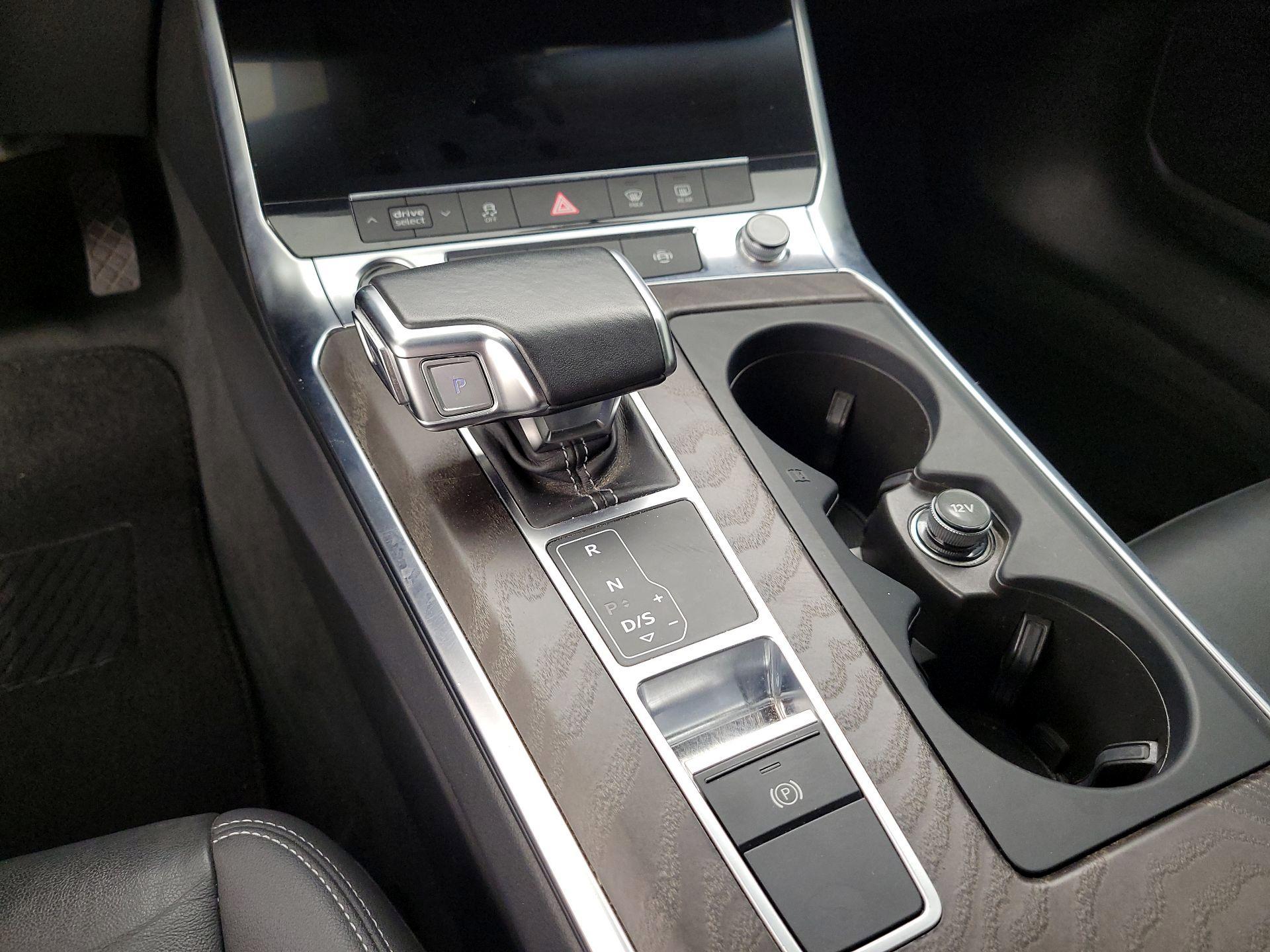 Thumbnail: 2021 Audi A6 - 18