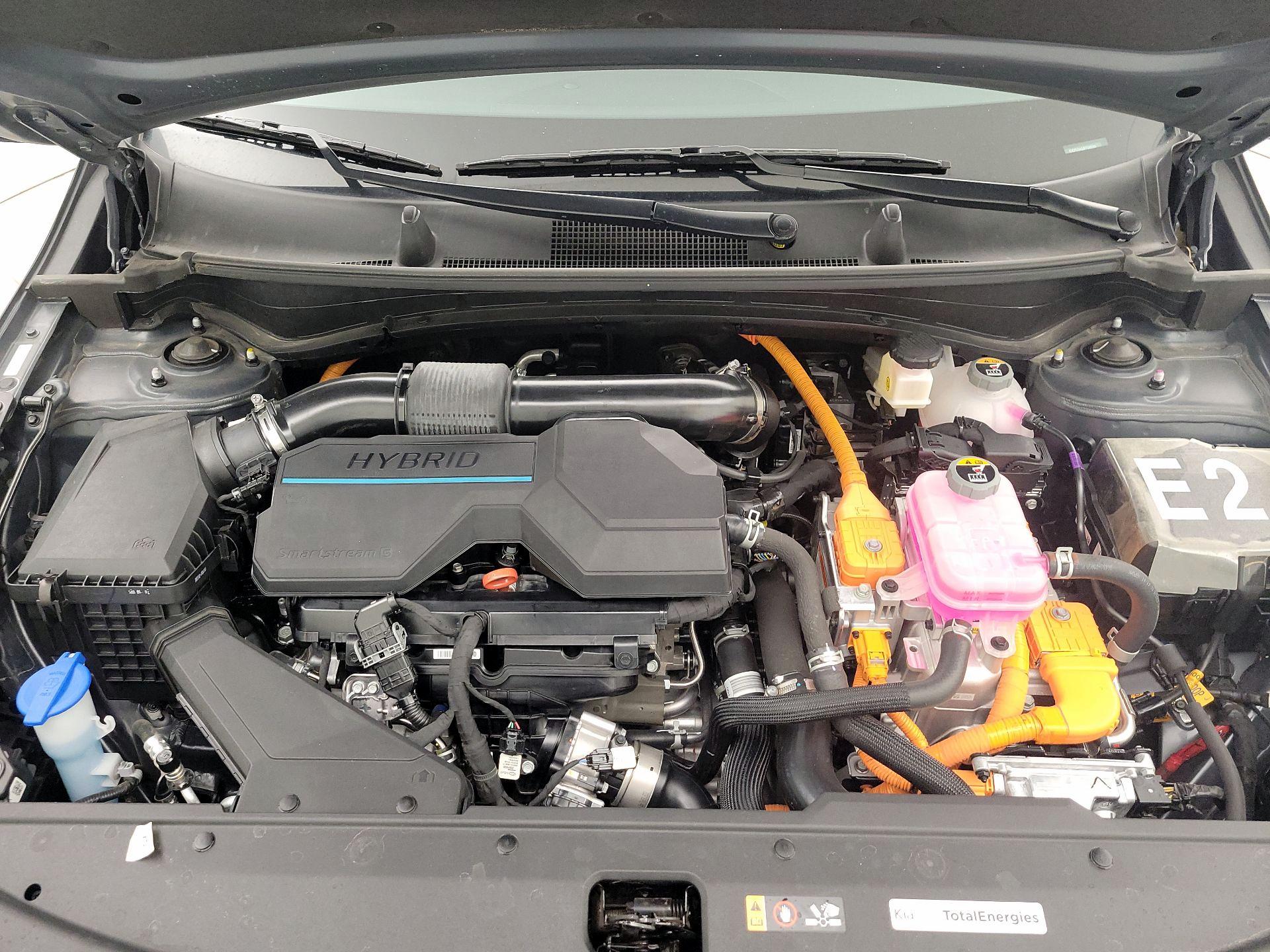 Thumbnail: 2023 Kia Sportage - 17