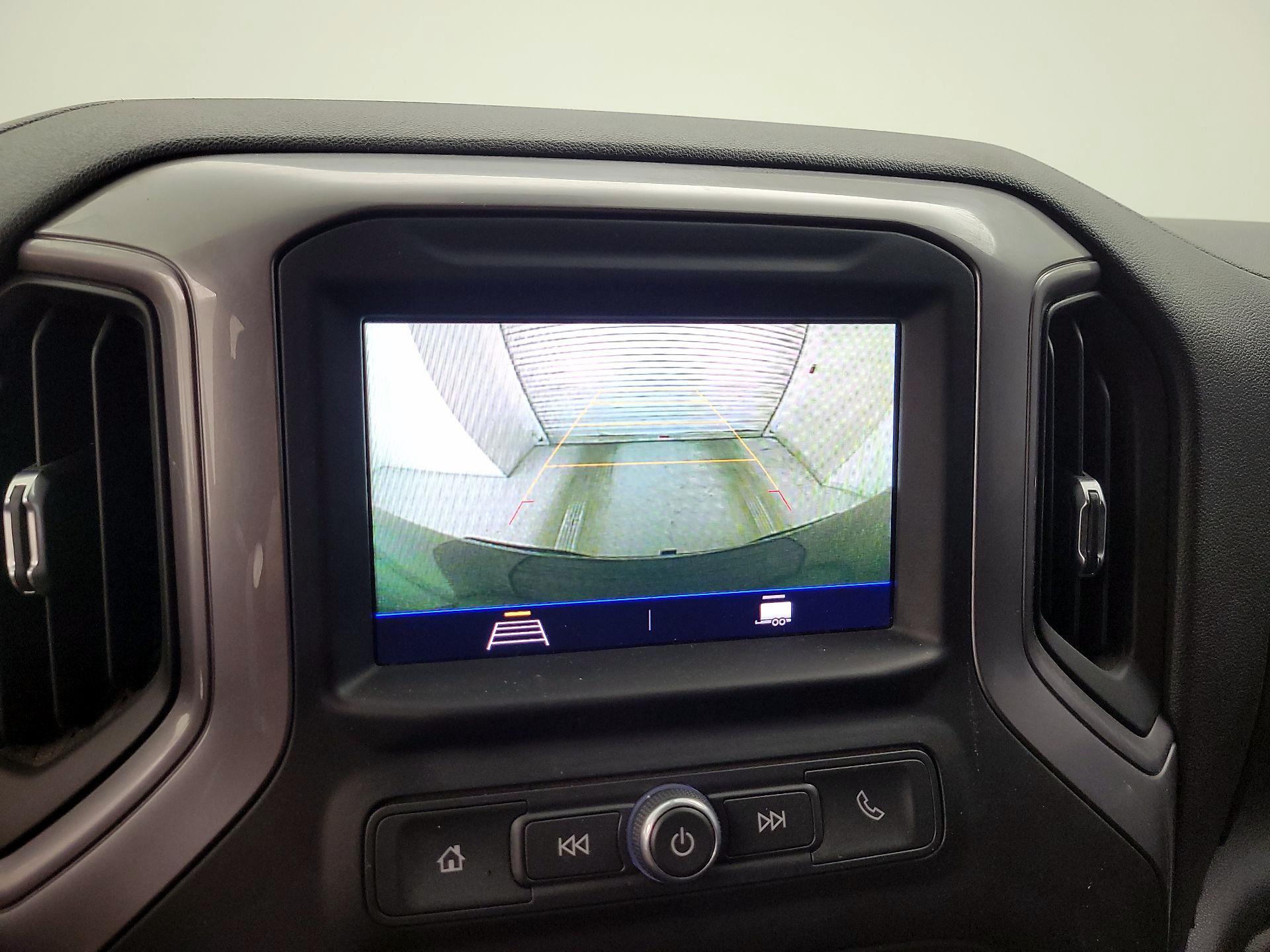 Thumbnail: 2021 Chevrolet Silverado 1500 - 14