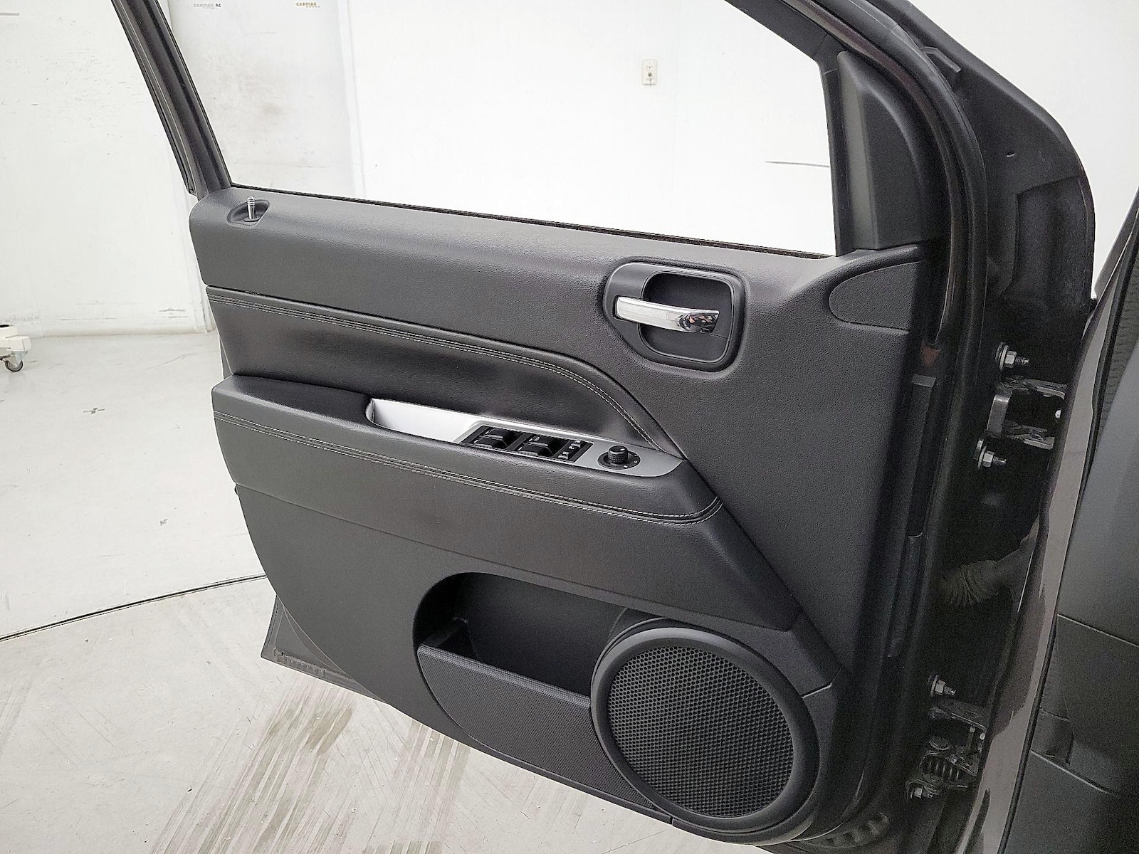2016 Jeep Compass High Altitude - Photo 13