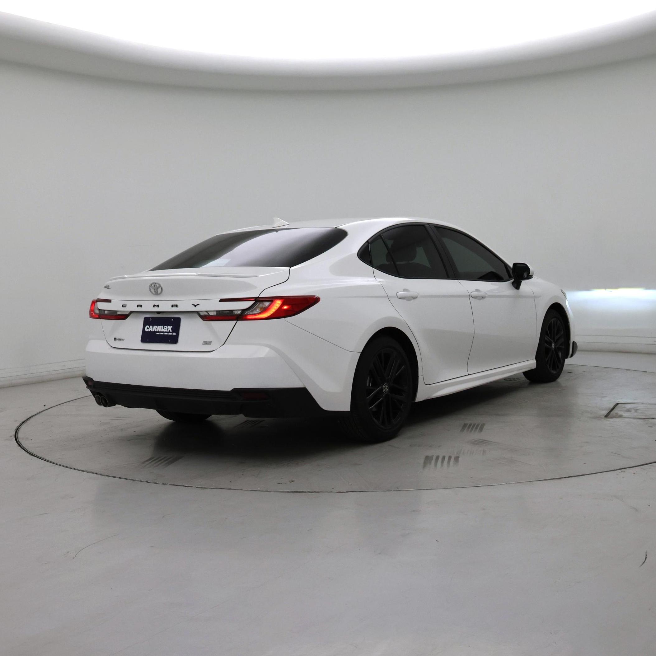 Thumbnail: 2025 Toyota Camry - 8