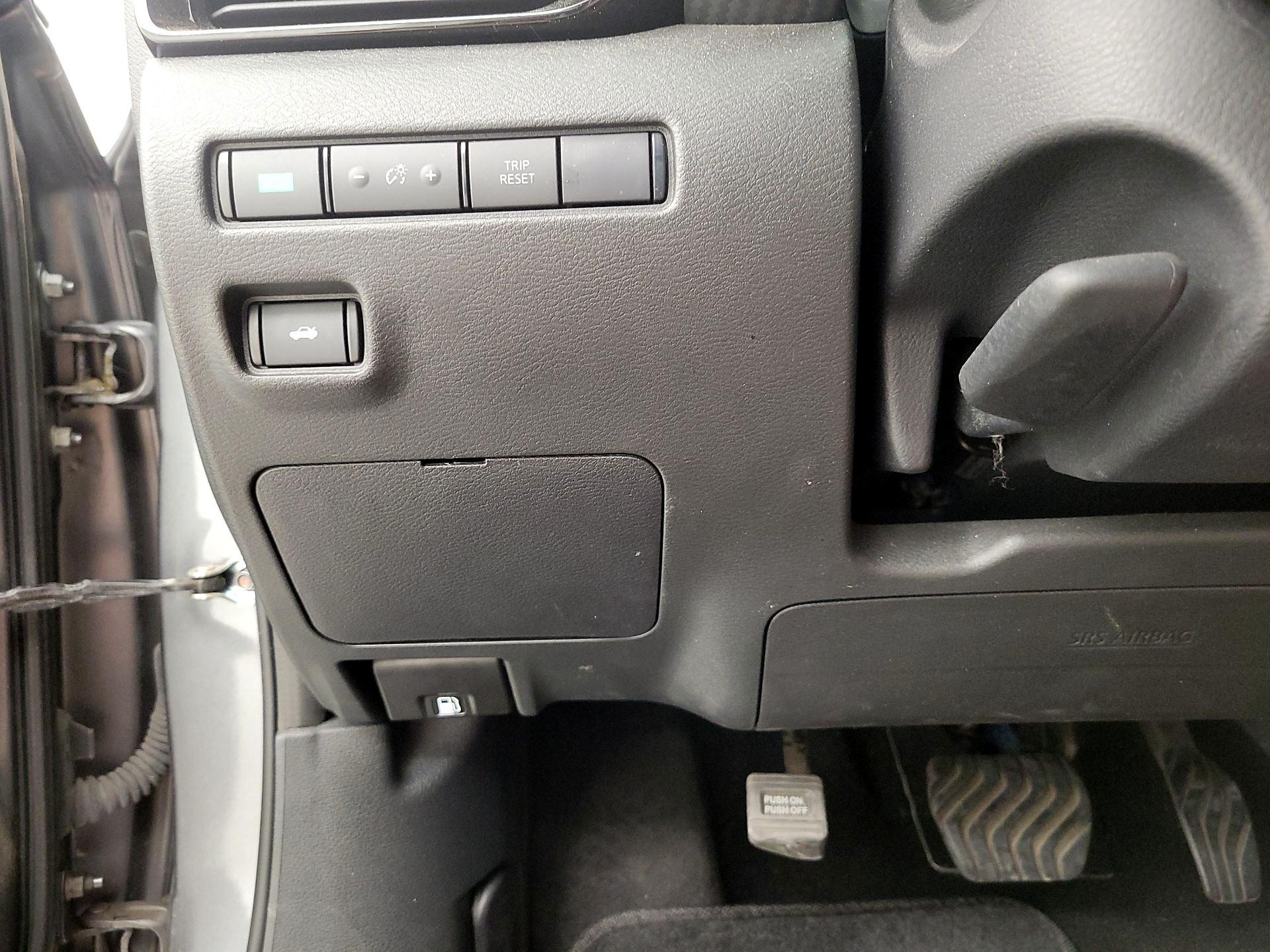 Thumbnail: 2024 Nissan Sentra - 13