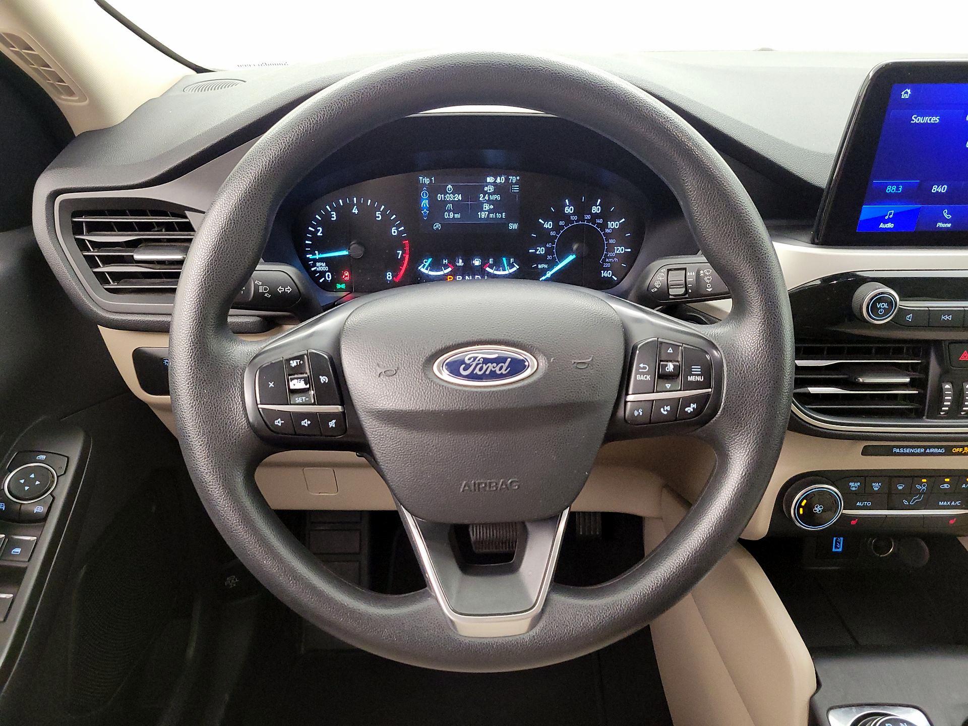 Thumbnail: 2020 Ford Escape - 10
