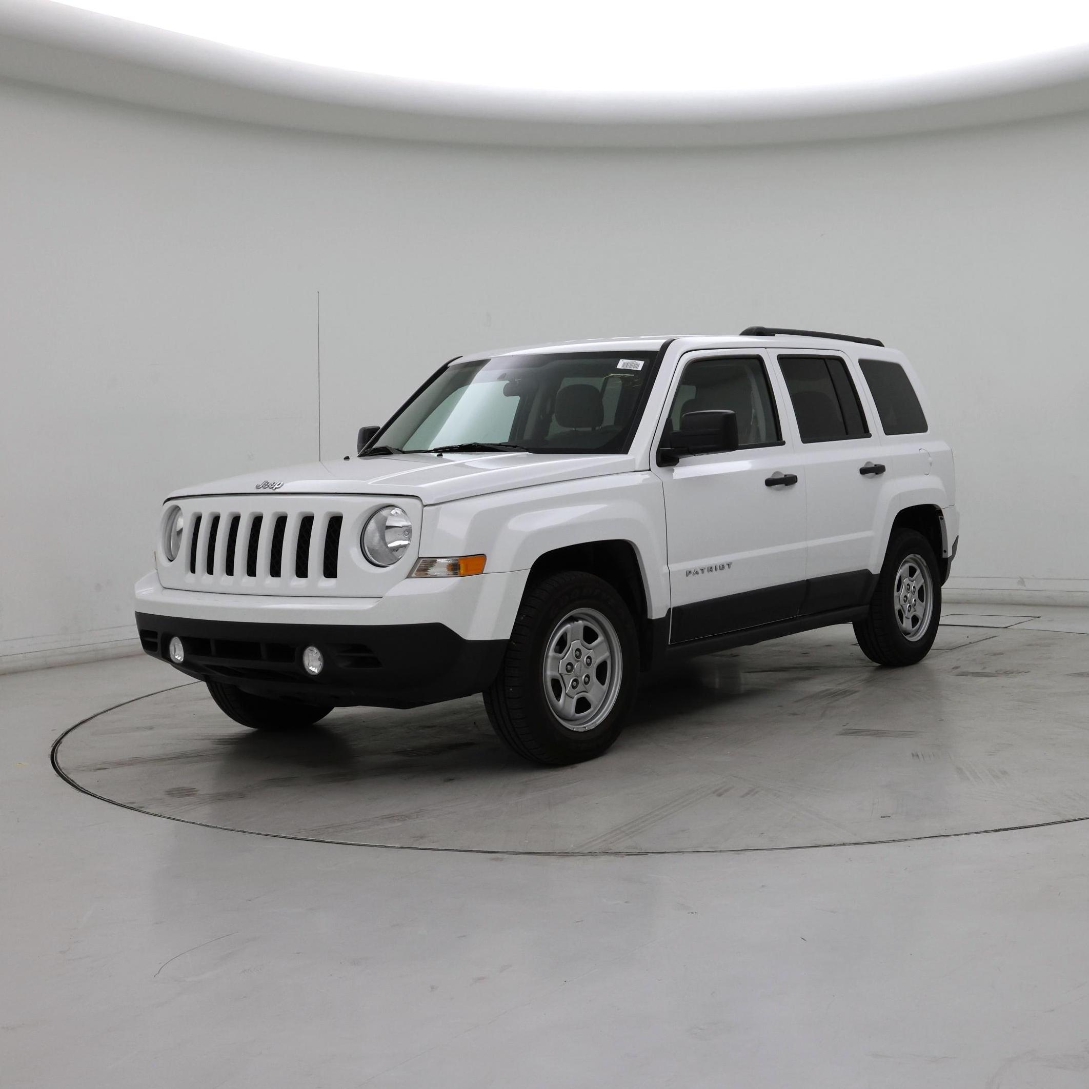 Thumbnail: 2014 Jeep Patriot - 4