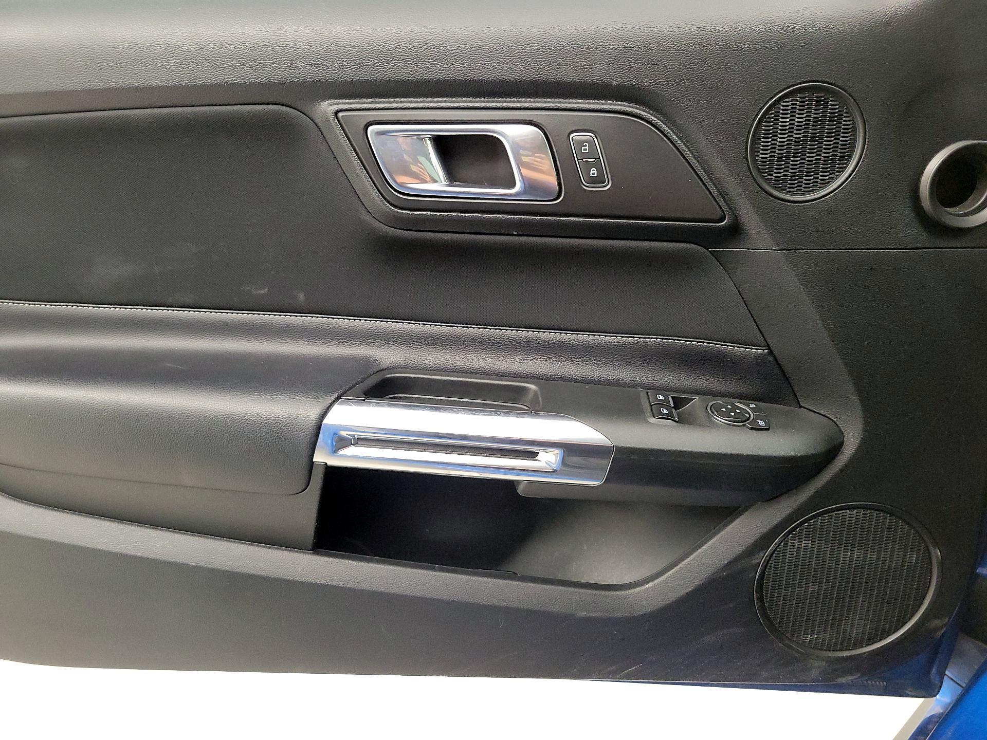 Thumbnail: 2020 Ford Mustang - 12