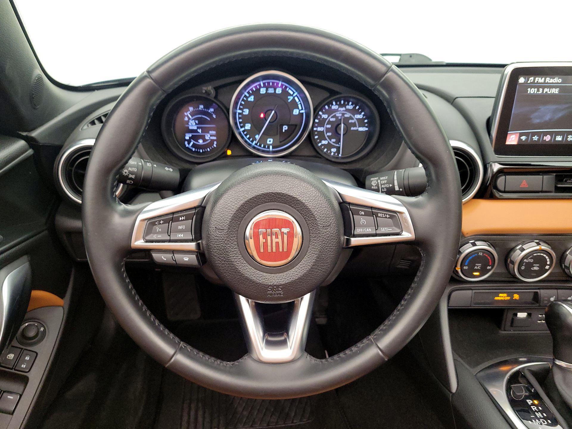 Thumbnail: 2020 Fiat 124 Spider - 10