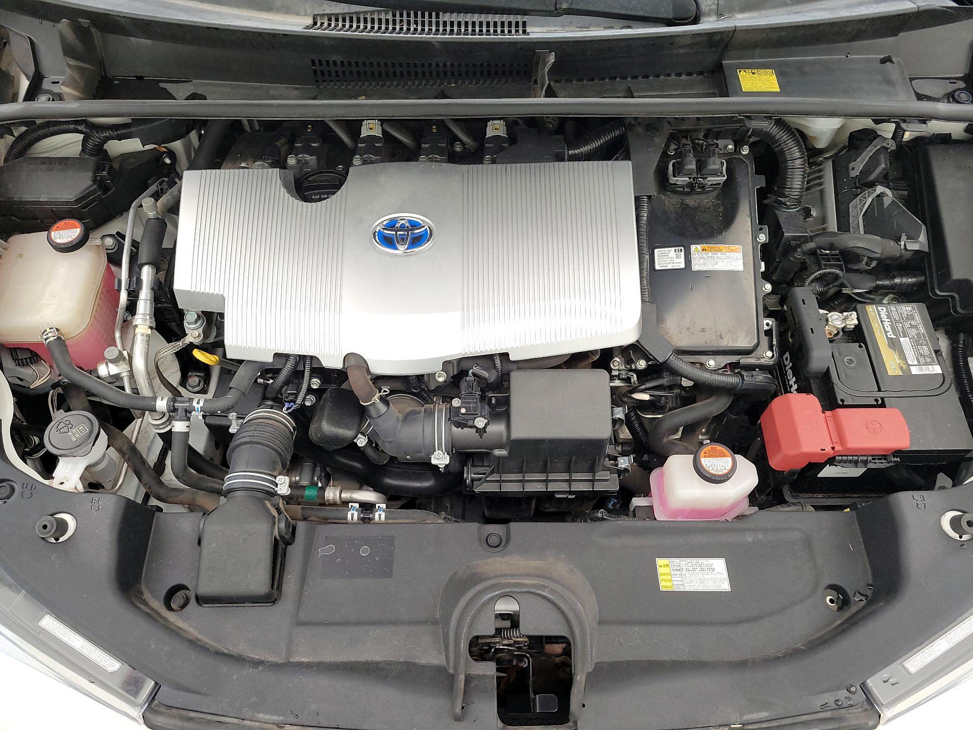 Thumbnail: 2016 Toyota Prius - 18