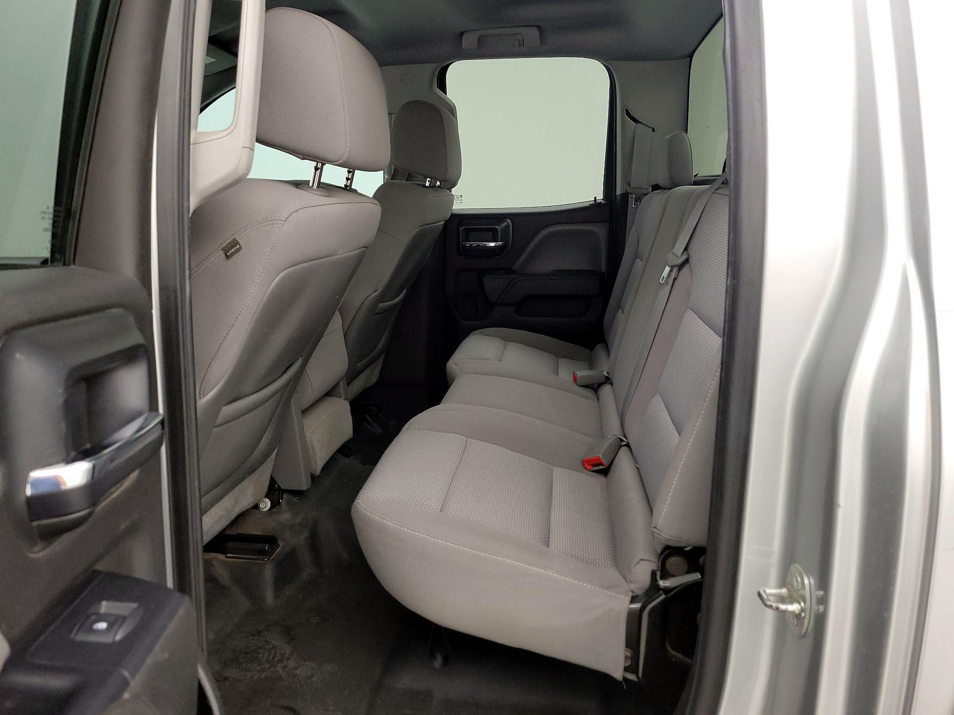 Thumbnail: 2015 Chevrolet Silverado 1500 - 19