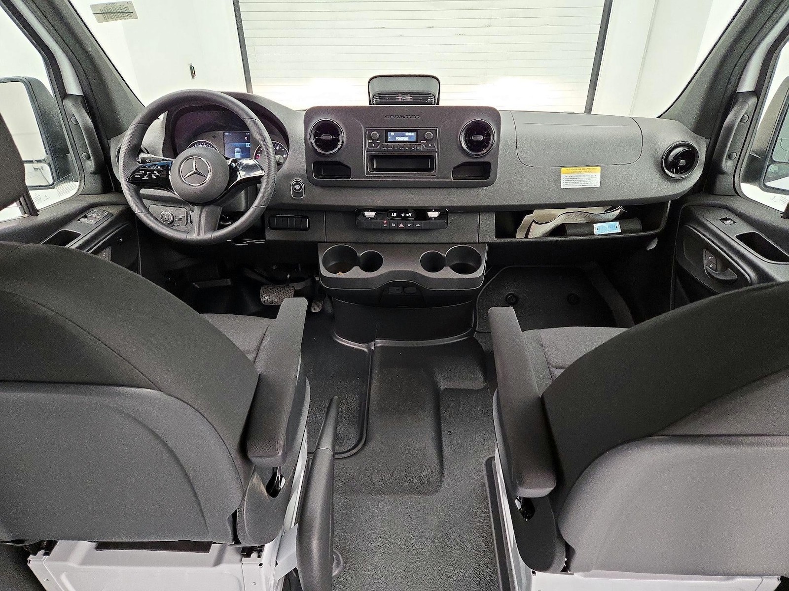 2025 Mercedes-Benz Sprinter Cargo Van Base - Photo 10