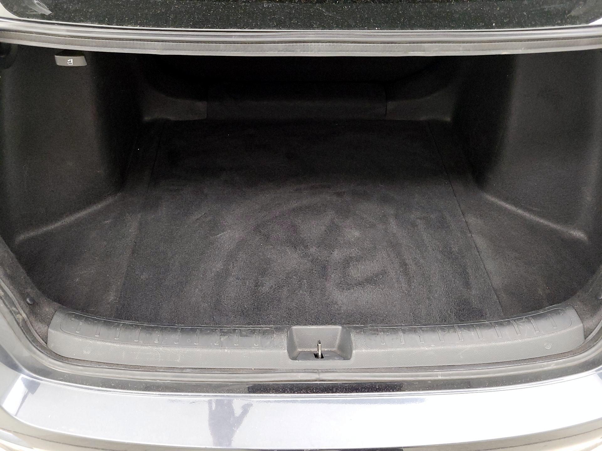 Thumbnail: 2022 Honda Civic - 16