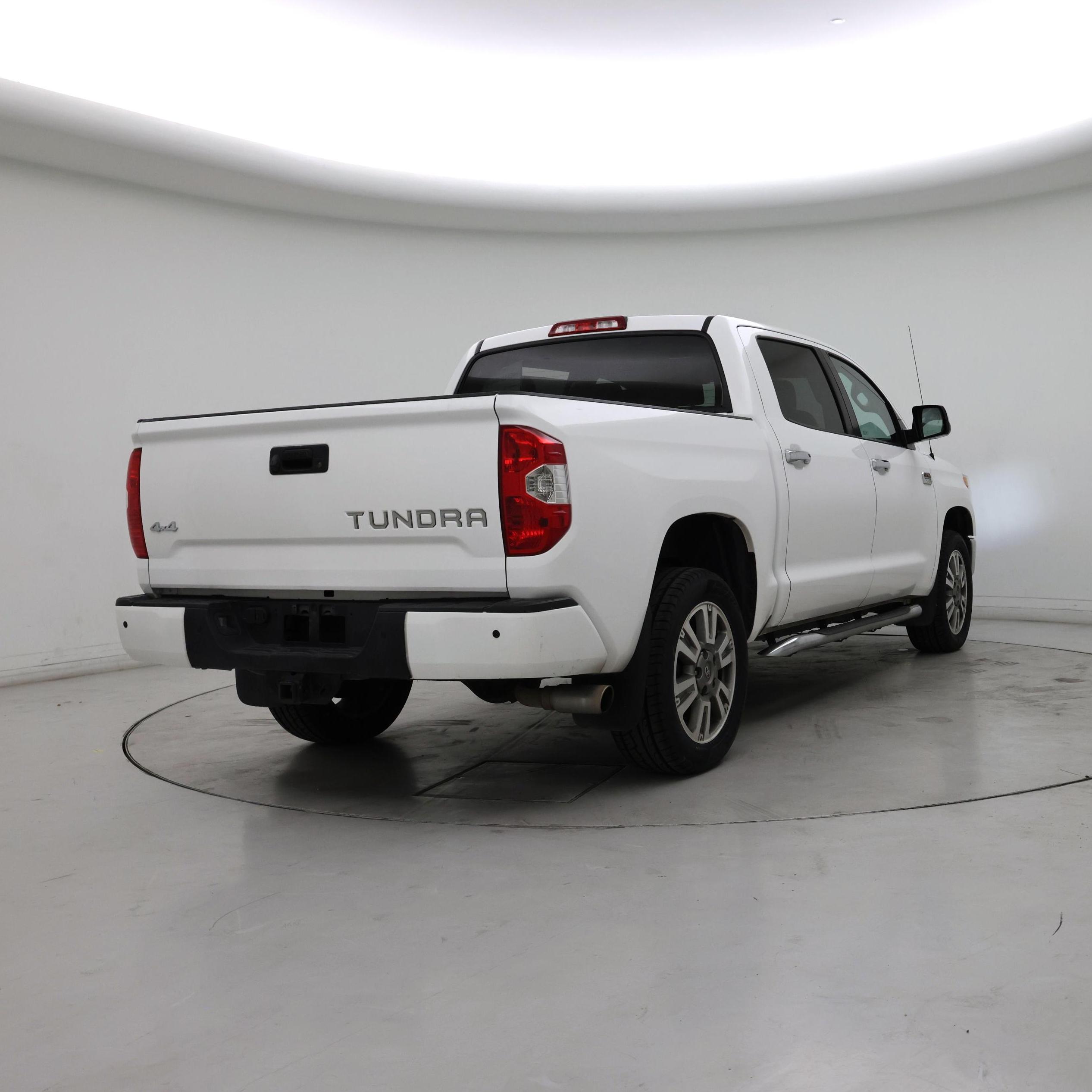 Thumbnail: 2017 Toyota Tundra - 8