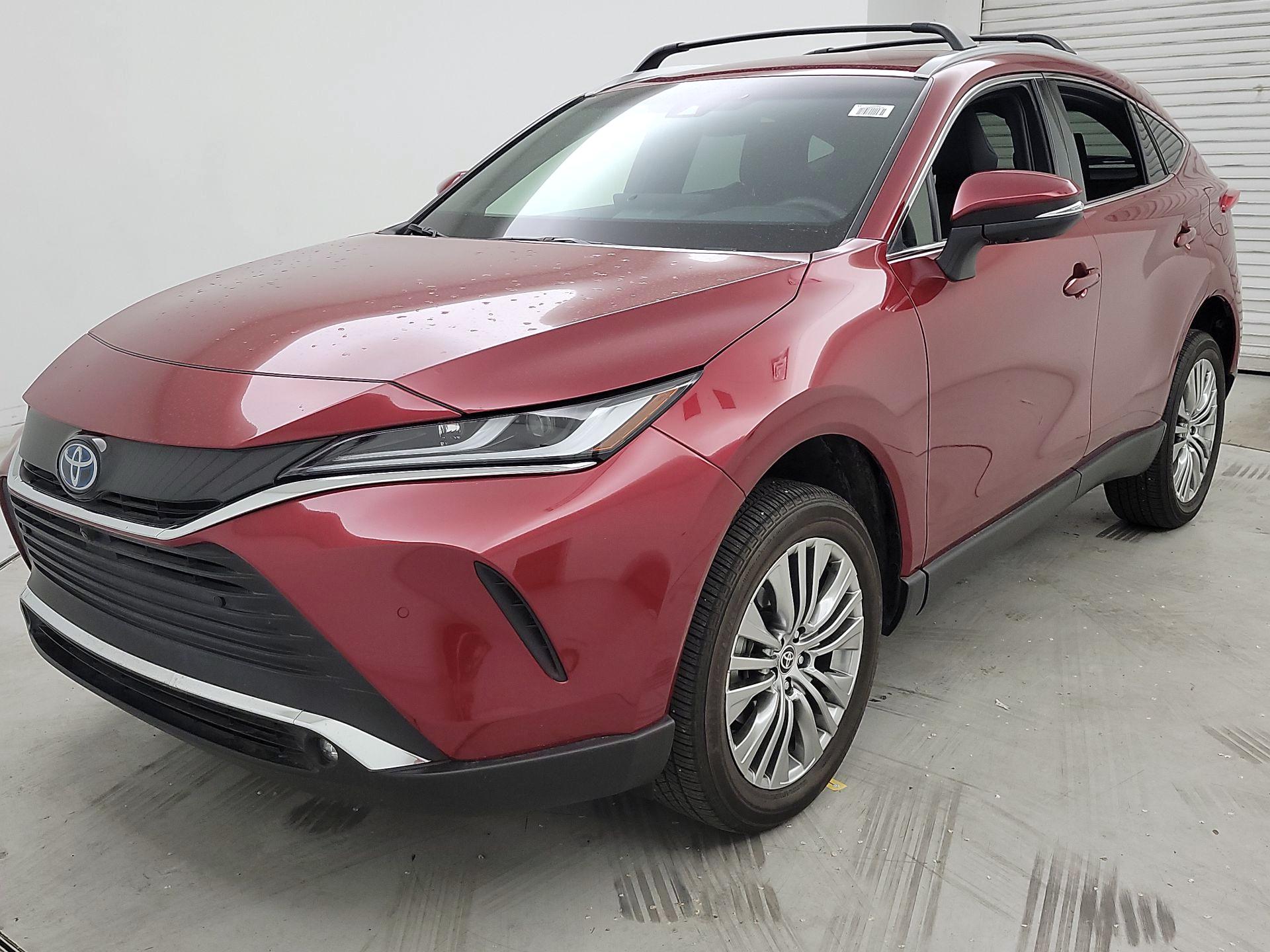 Thumbnail: 2022 Toyota Venza - 3