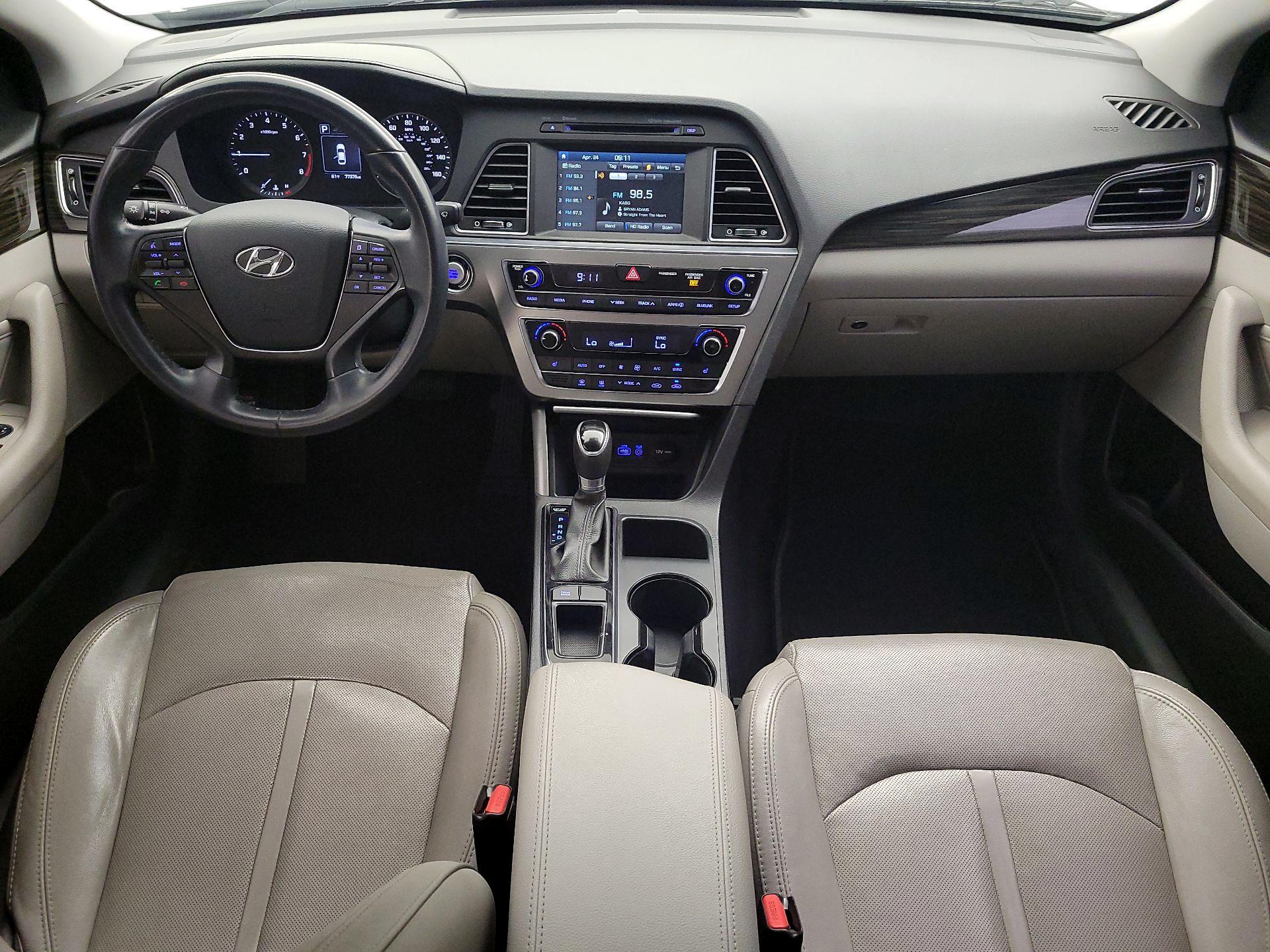 Thumbnail: 2017 Hyundai Sonata - 9