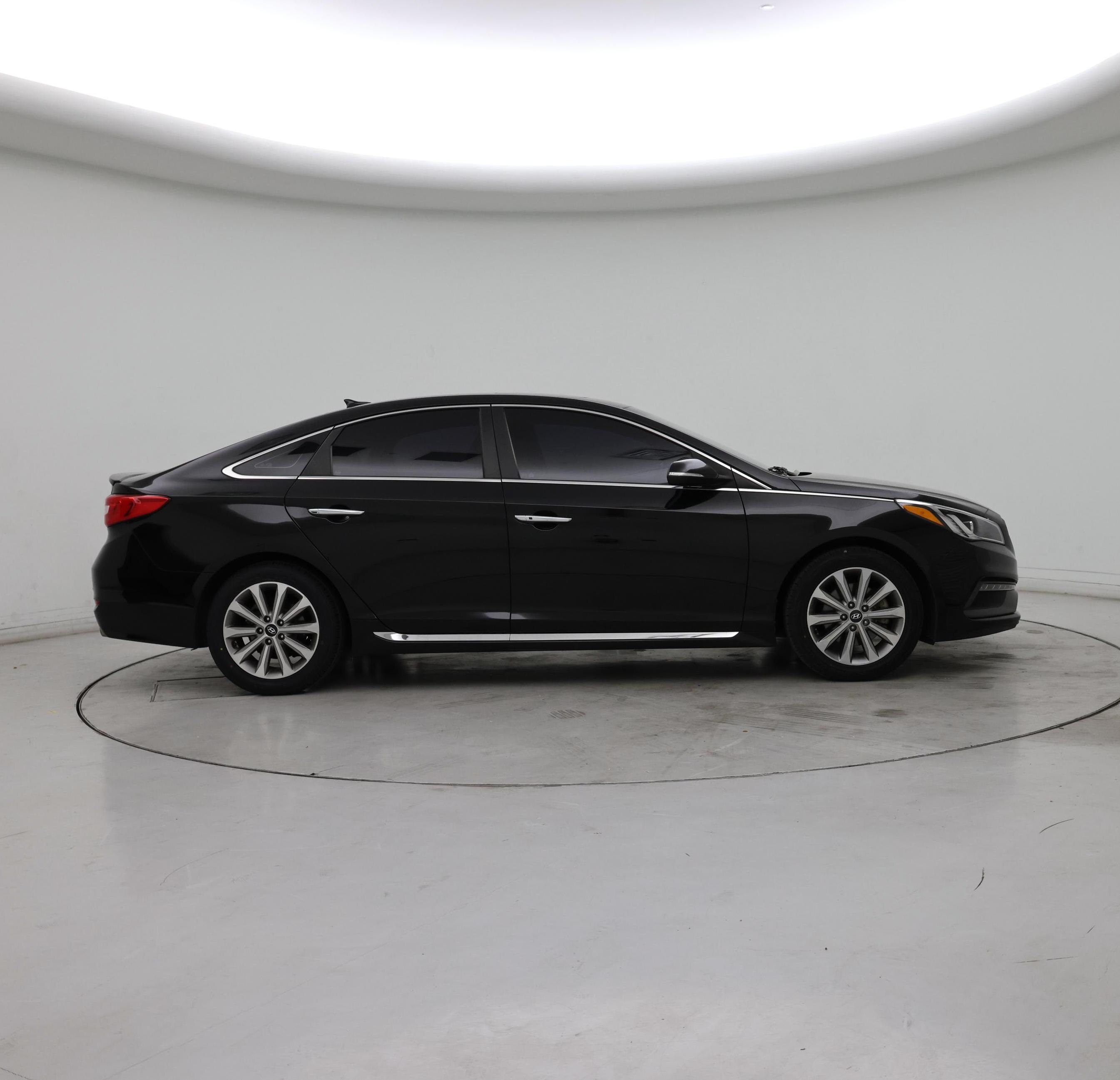 Thumbnail: 2017 Hyundai Sonata - 7