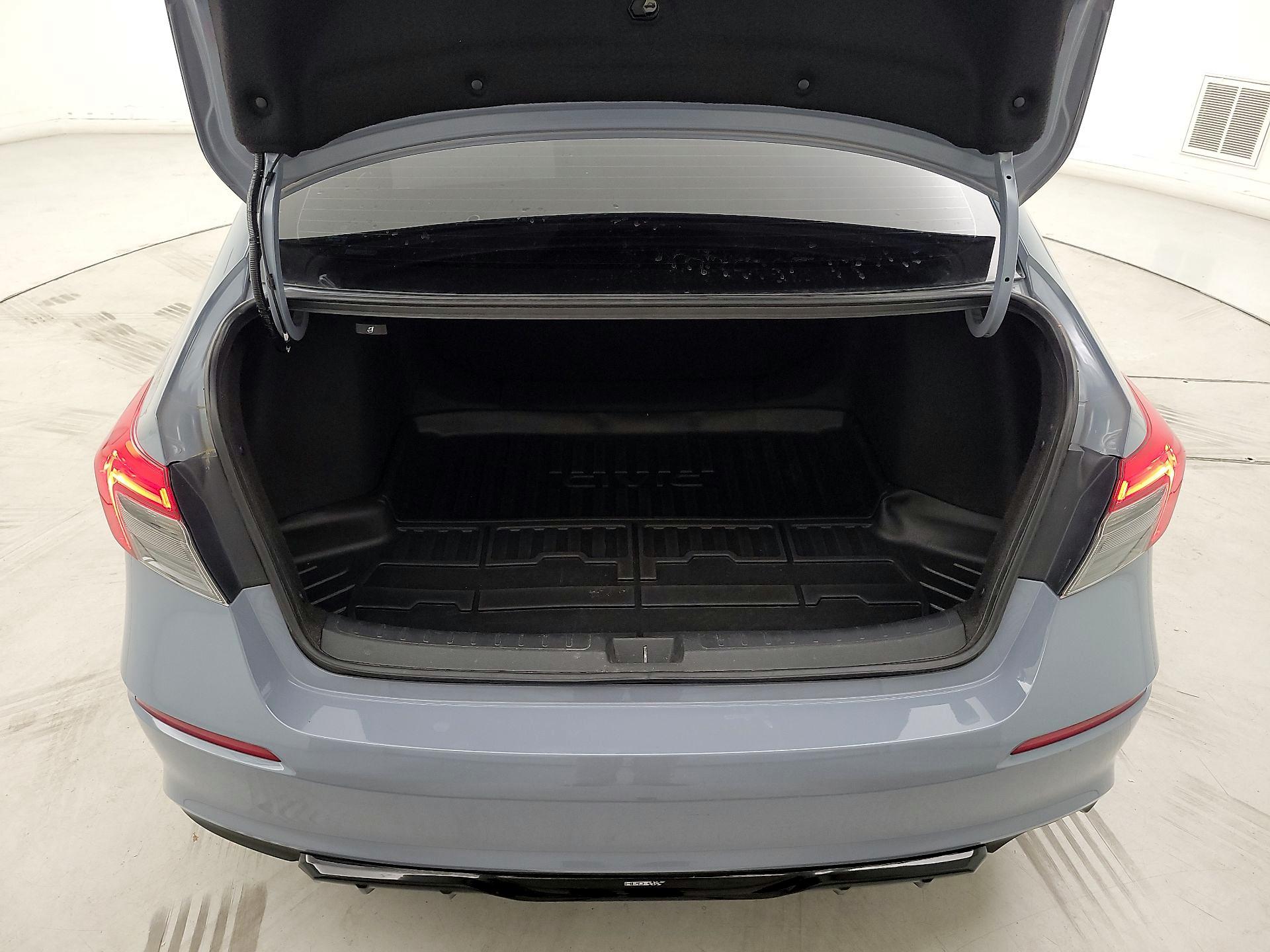 Thumbnail: 2024 Honda Civic - 19