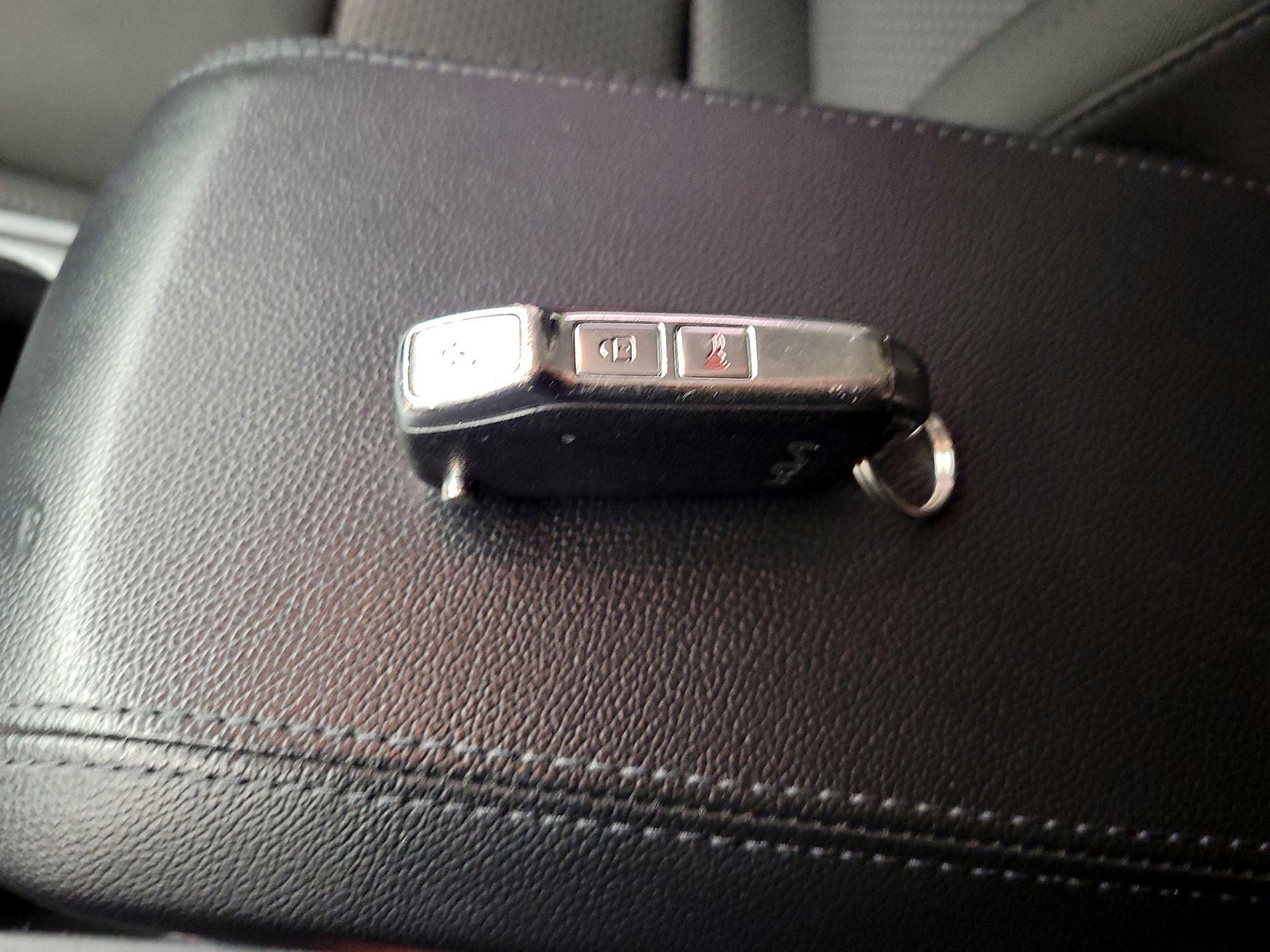 Thumbnail: 2024 Kia Sportage - 16