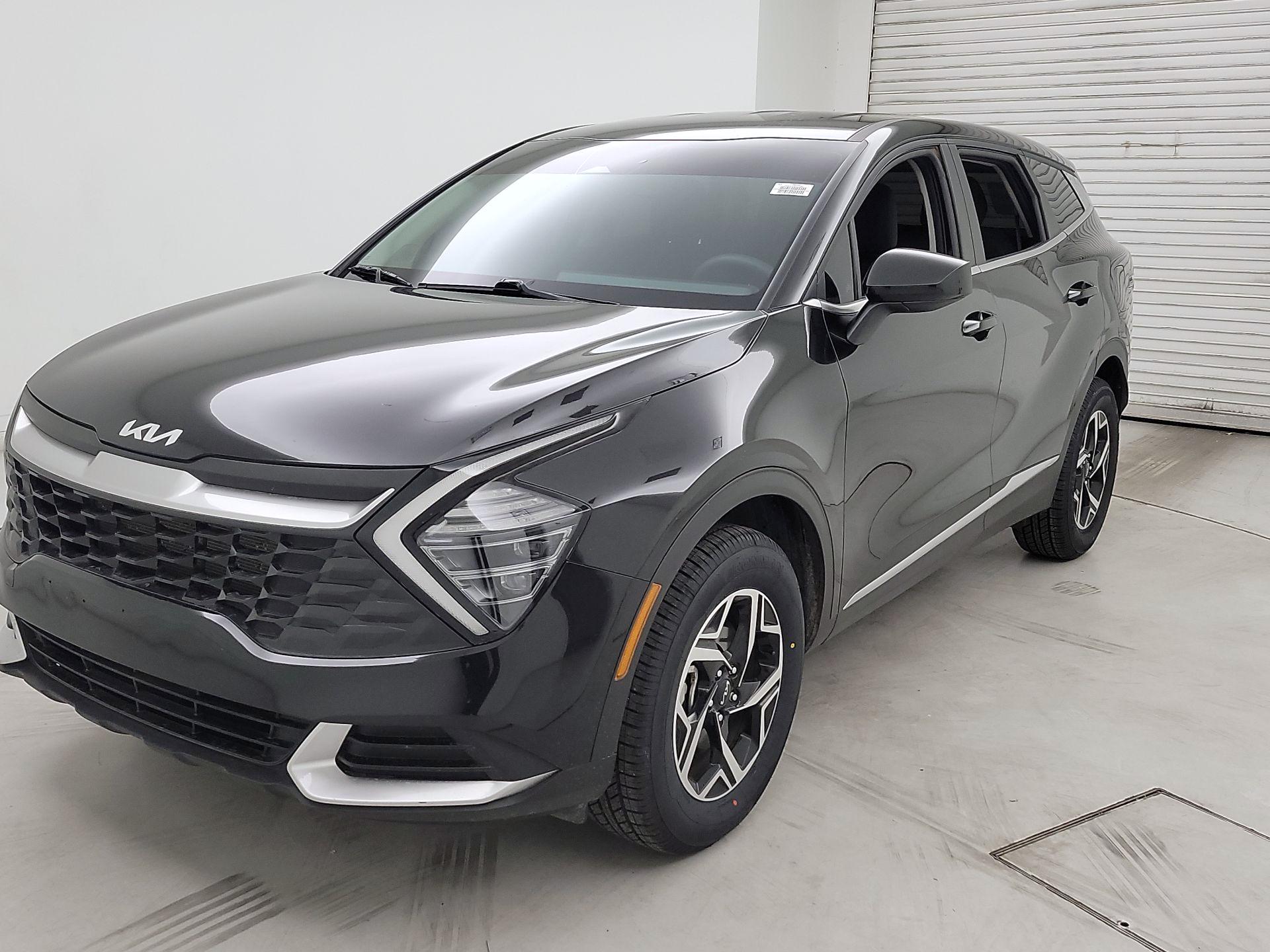 Thumbnail: 2024 Kia Sportage - 3