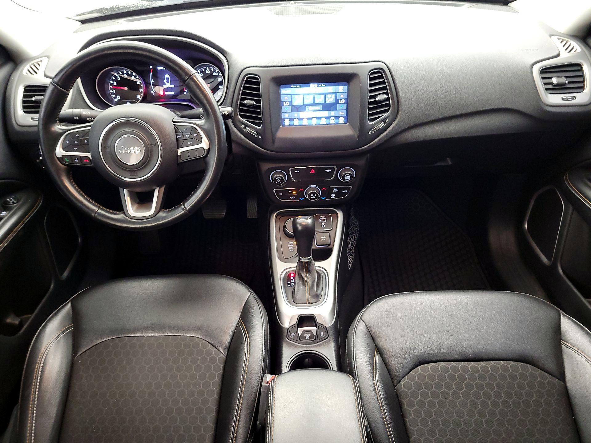 Thumbnail: 2020 Jeep Compass - 8