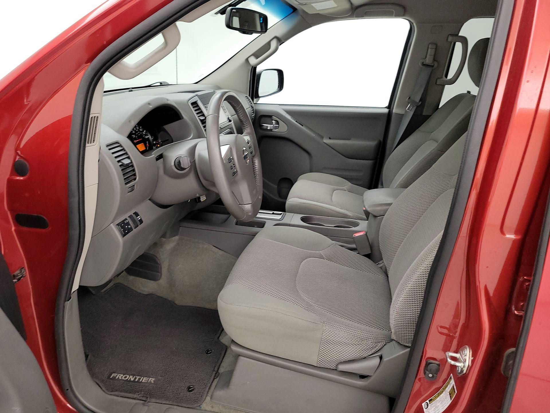 Thumbnail: 2016 Nissan Frontier - 9