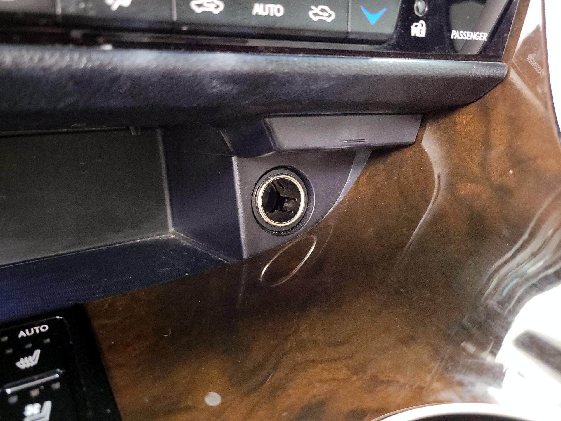 Thumbnail: 2017 Lexus RX - 19